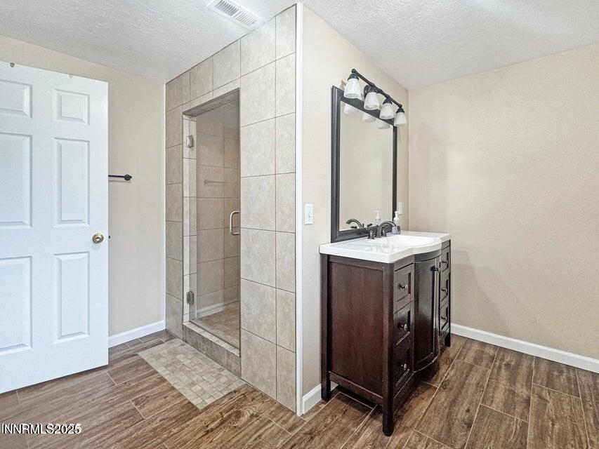 121 W Shepard Street