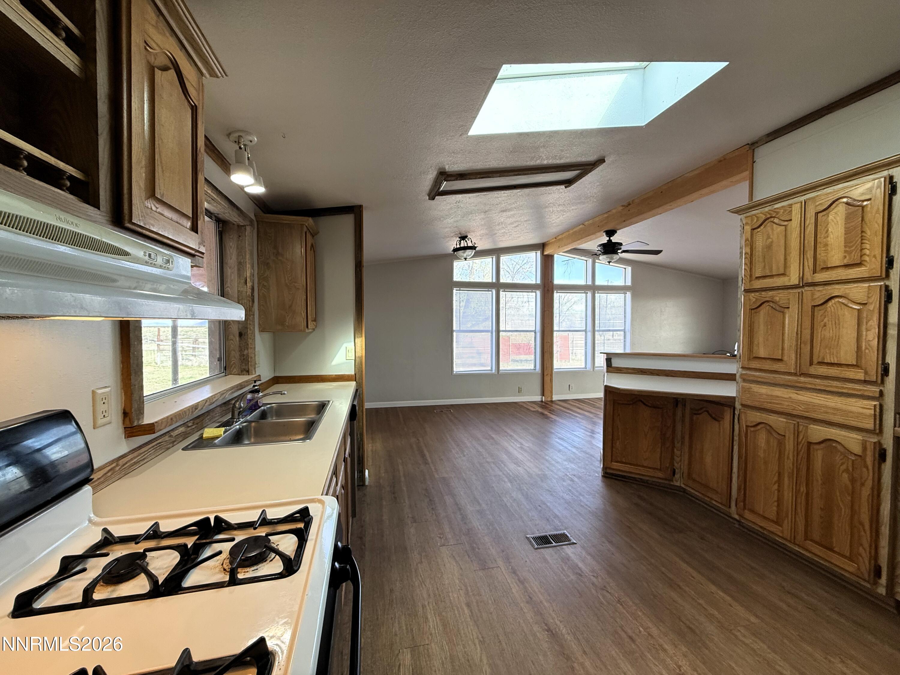 1915 Thomas Jefferson Avenue