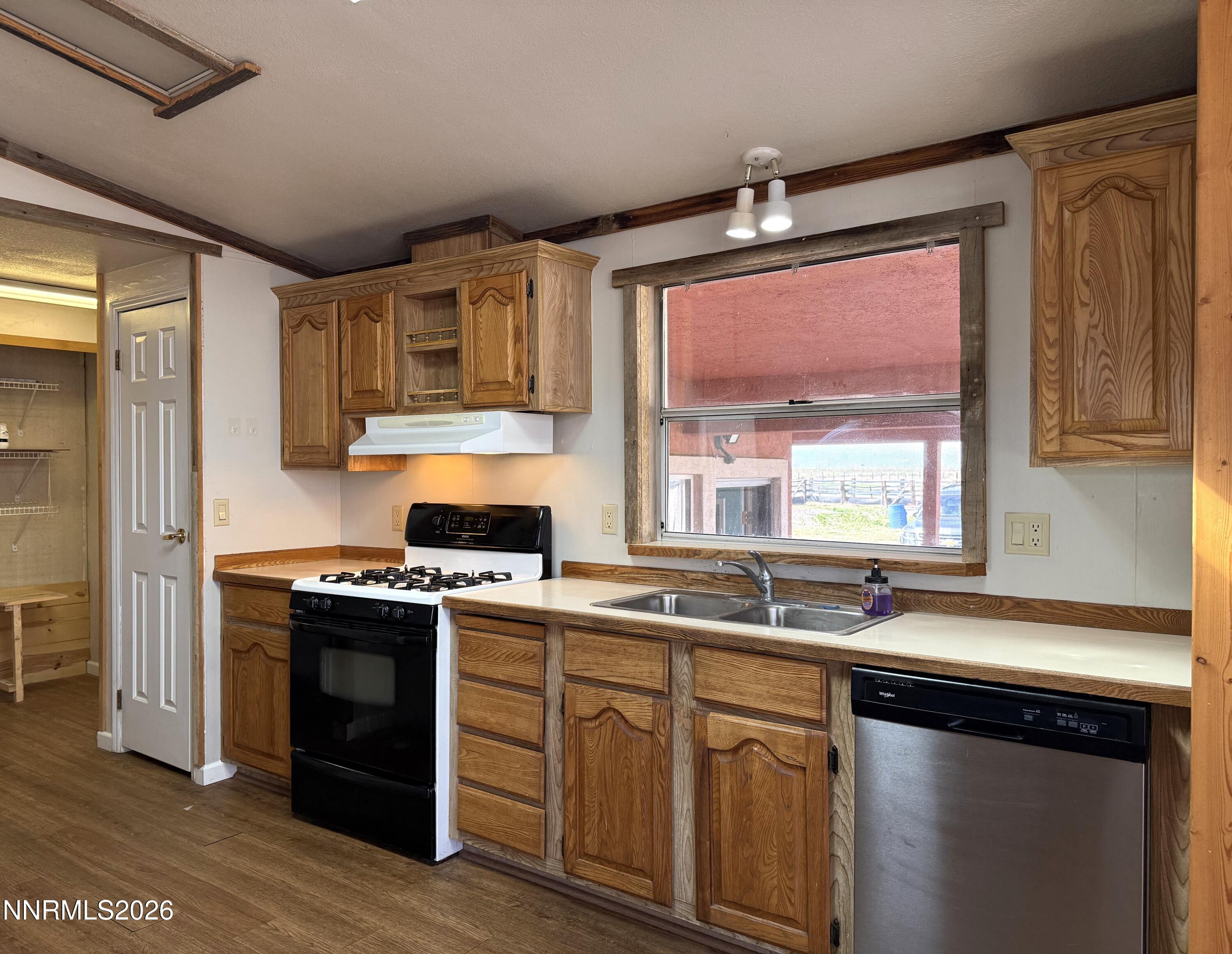 1915 Thomas Jefferson Avenue