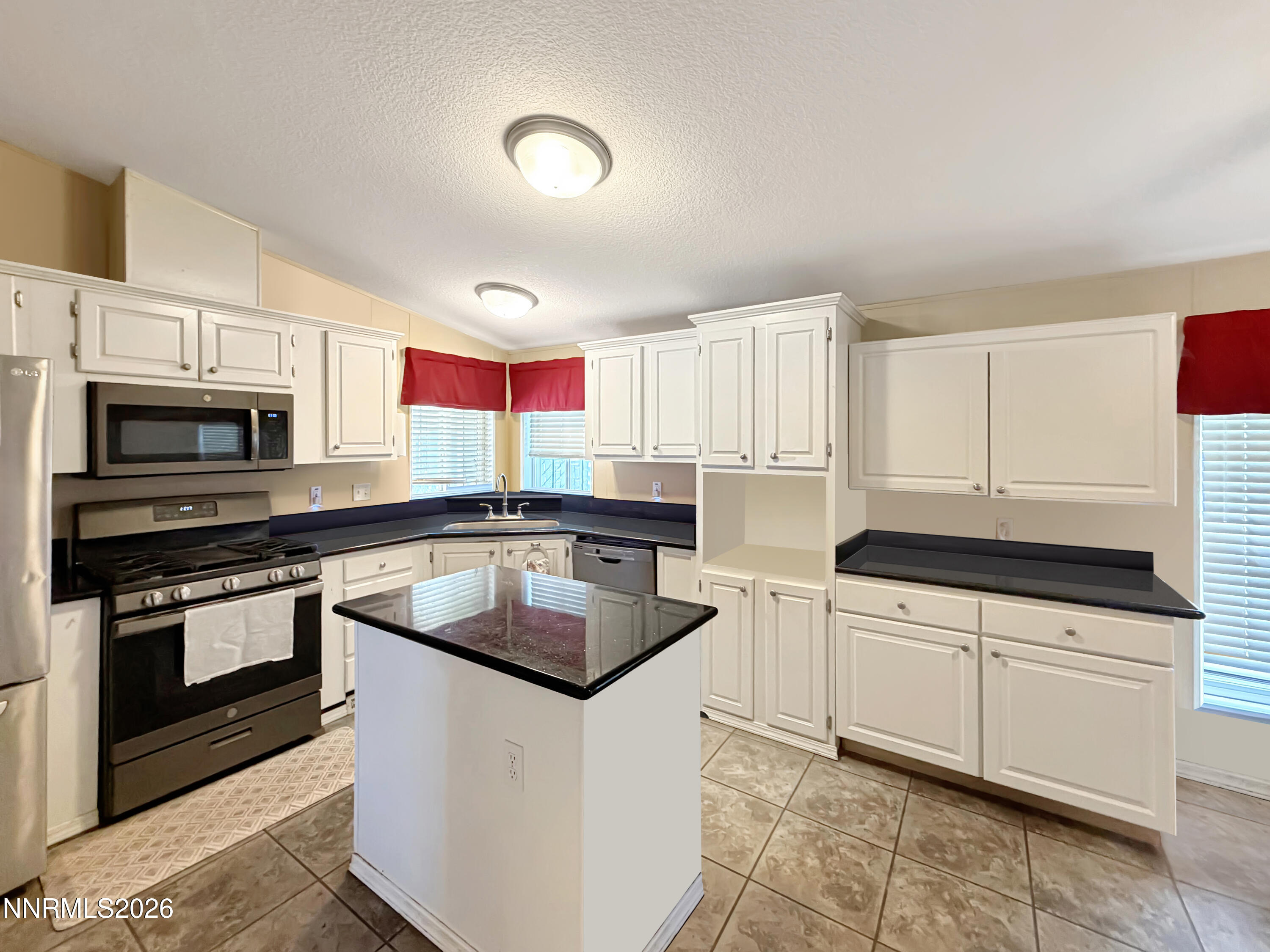 4153 B K Place