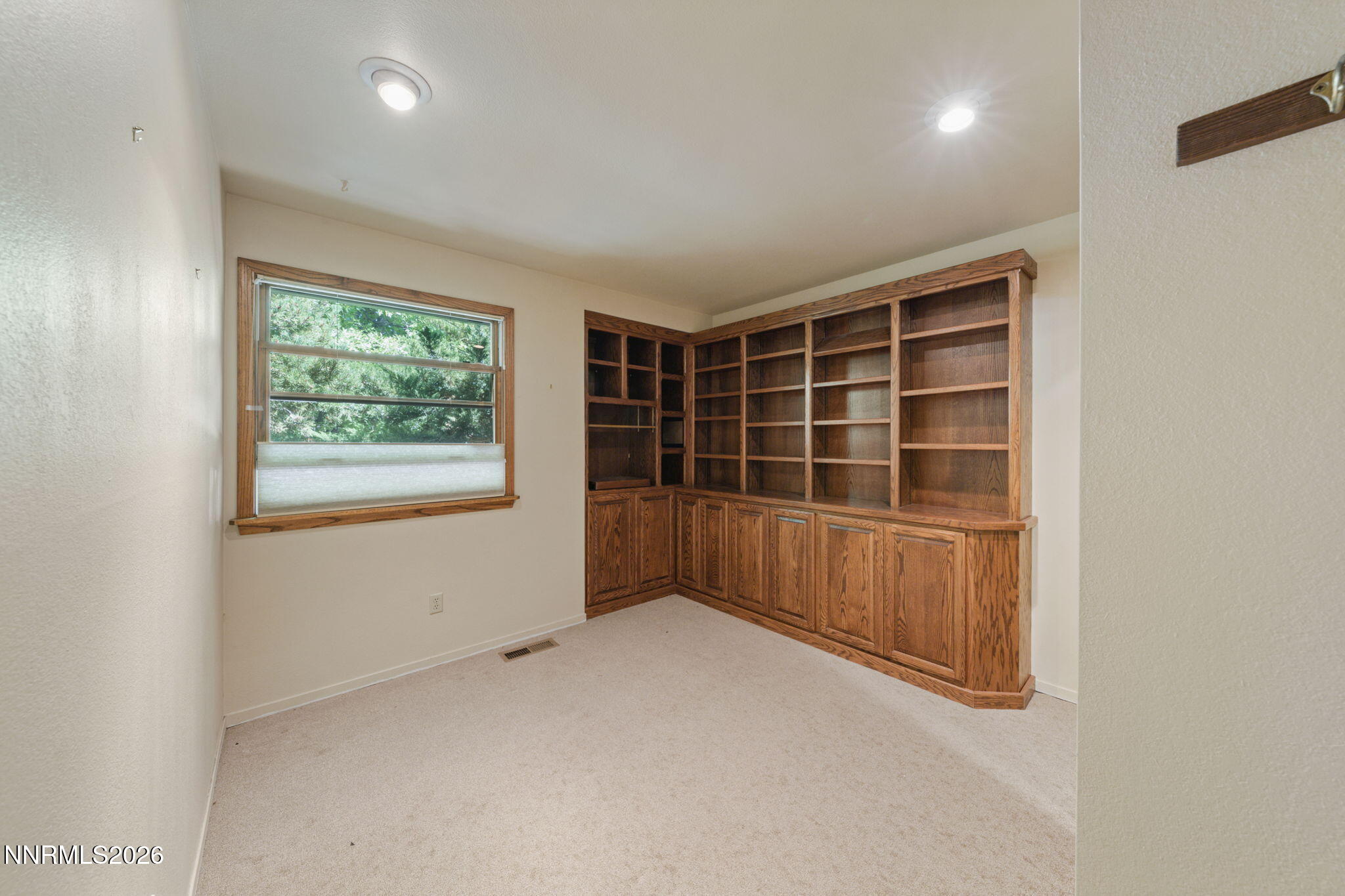 2230 King Edward Drive
