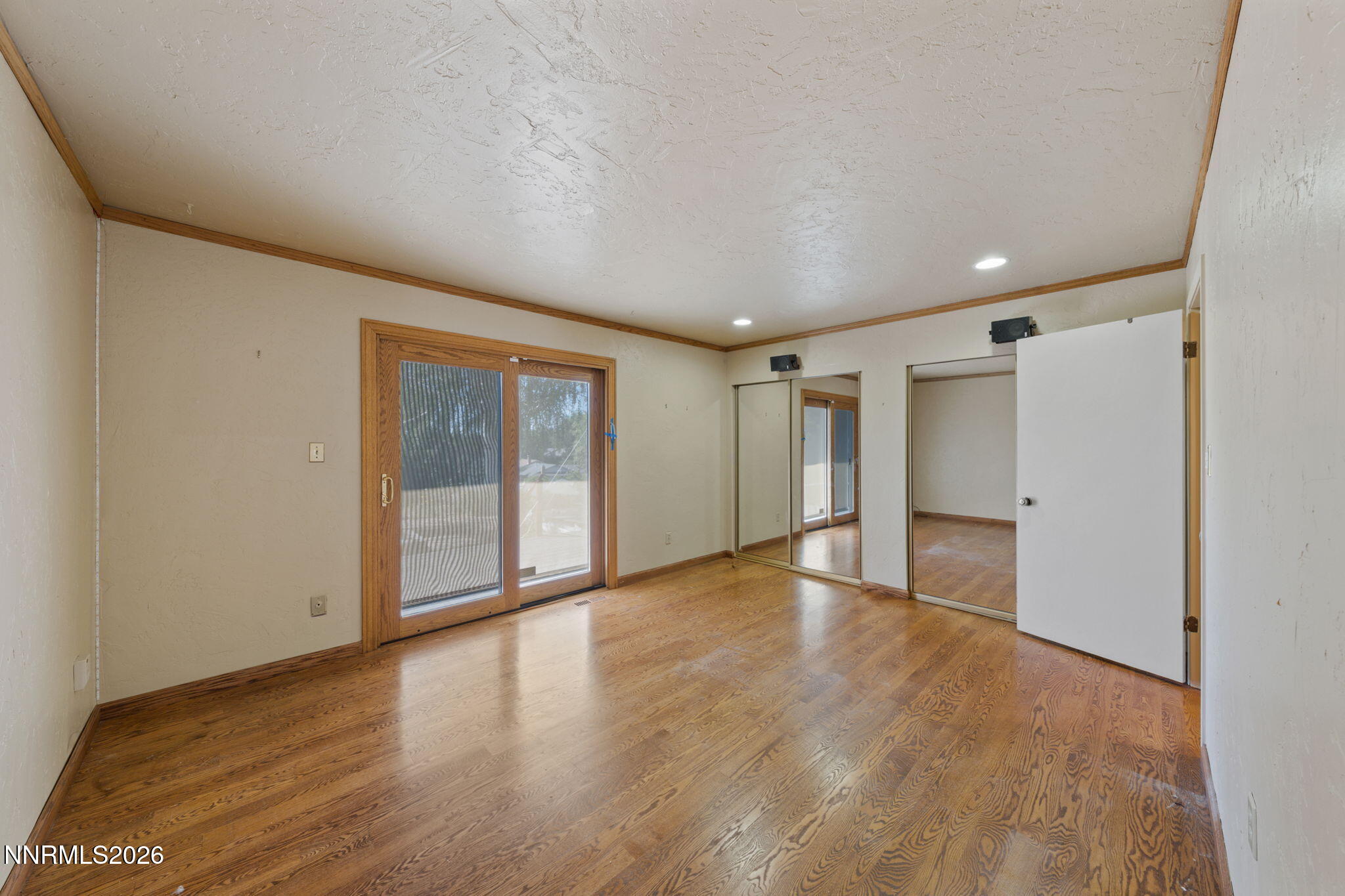 2230 King Edward Drive