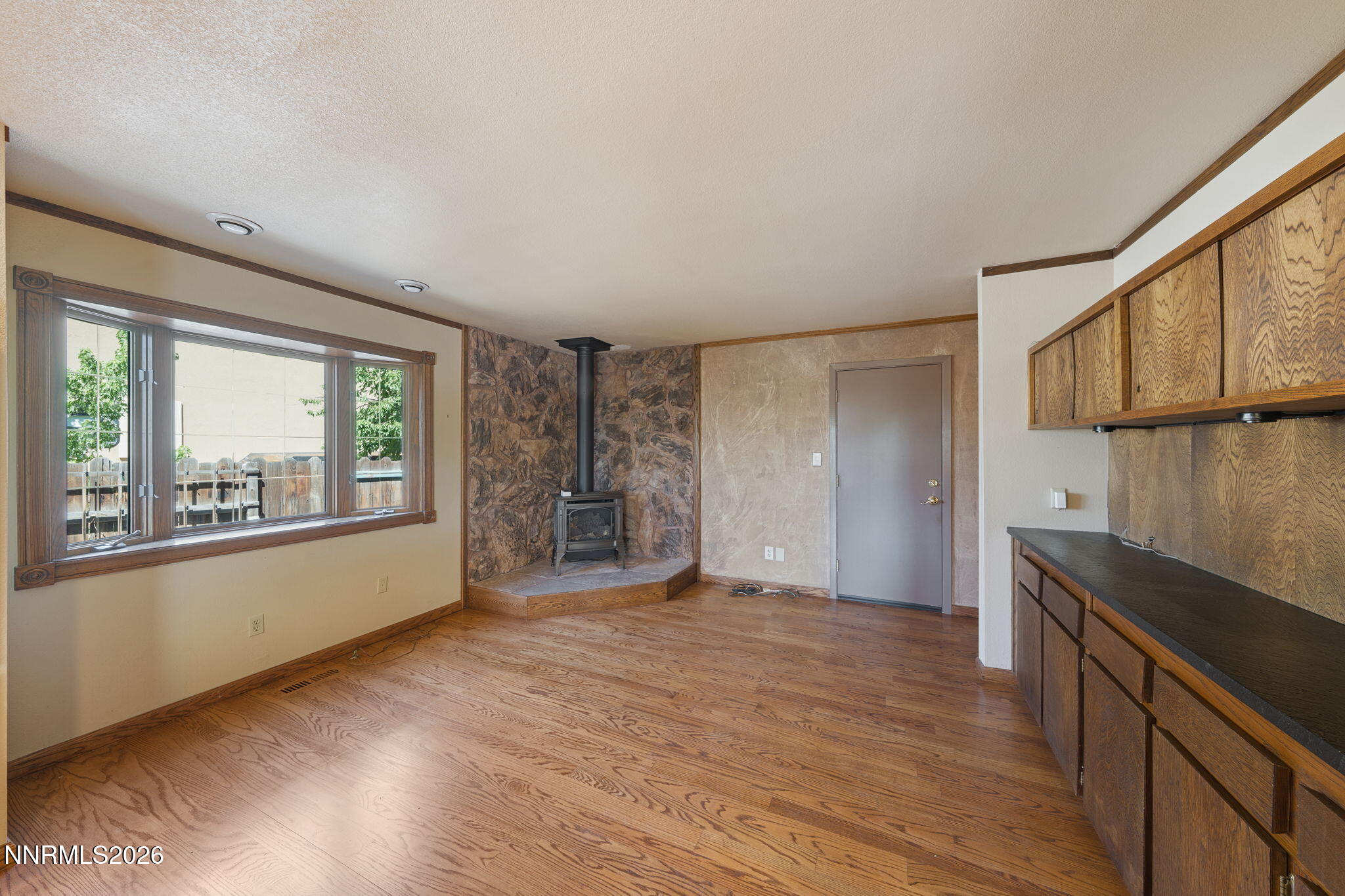 2230 King Edward Drive