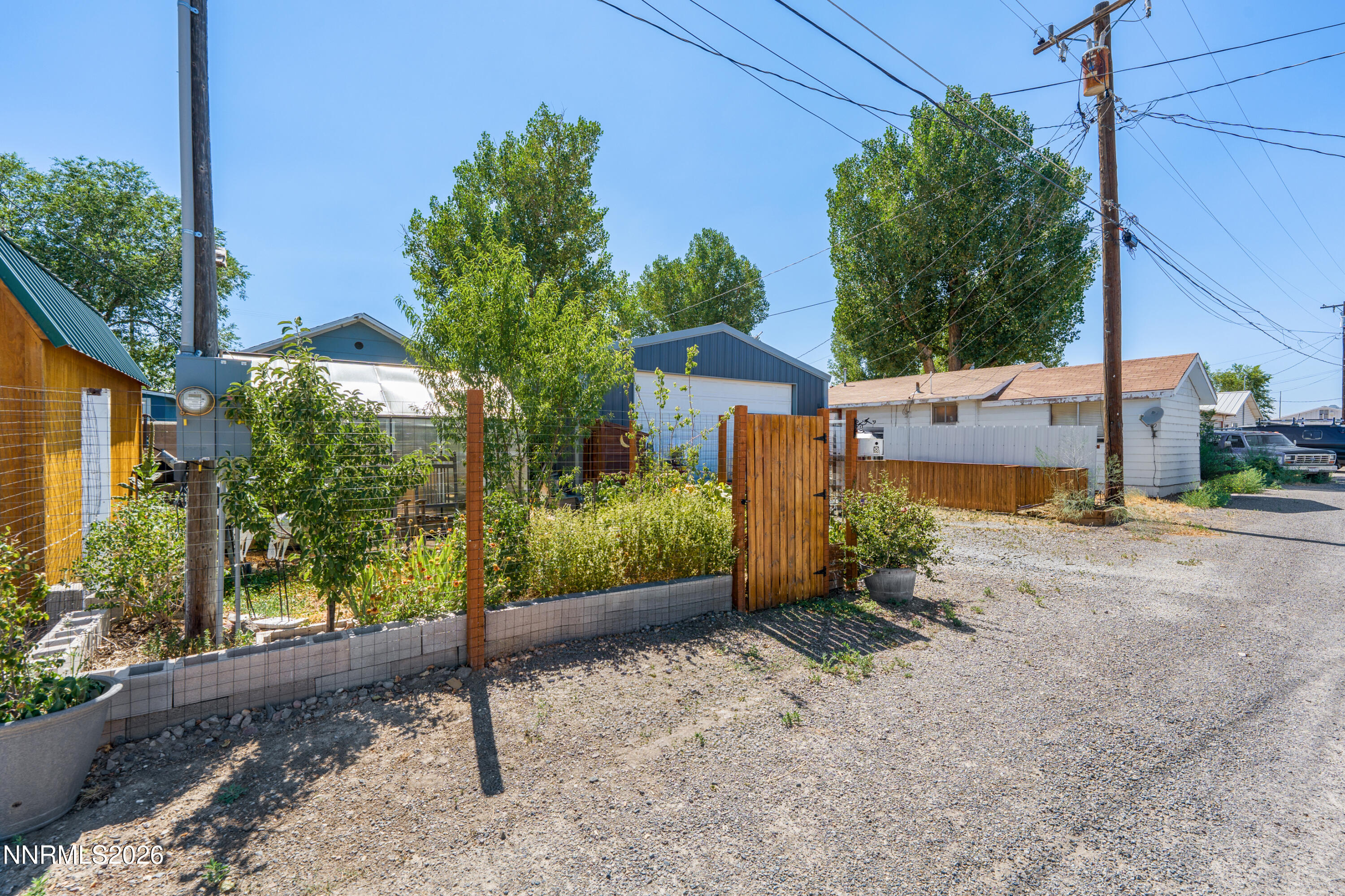 577 N 1st Street