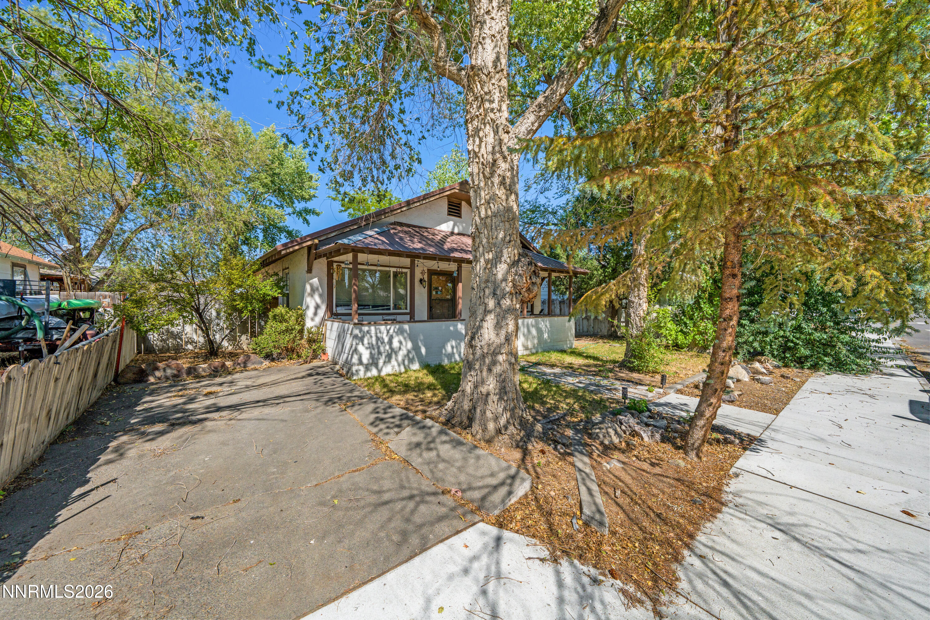 155 E 5th Street