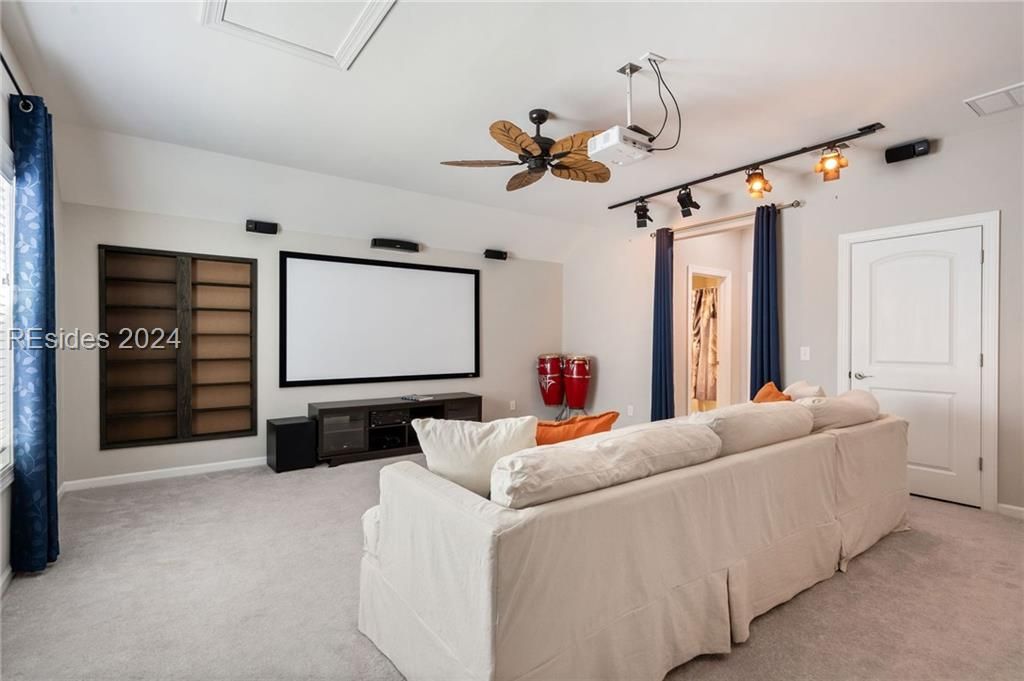 137 Quarter Casting Circle