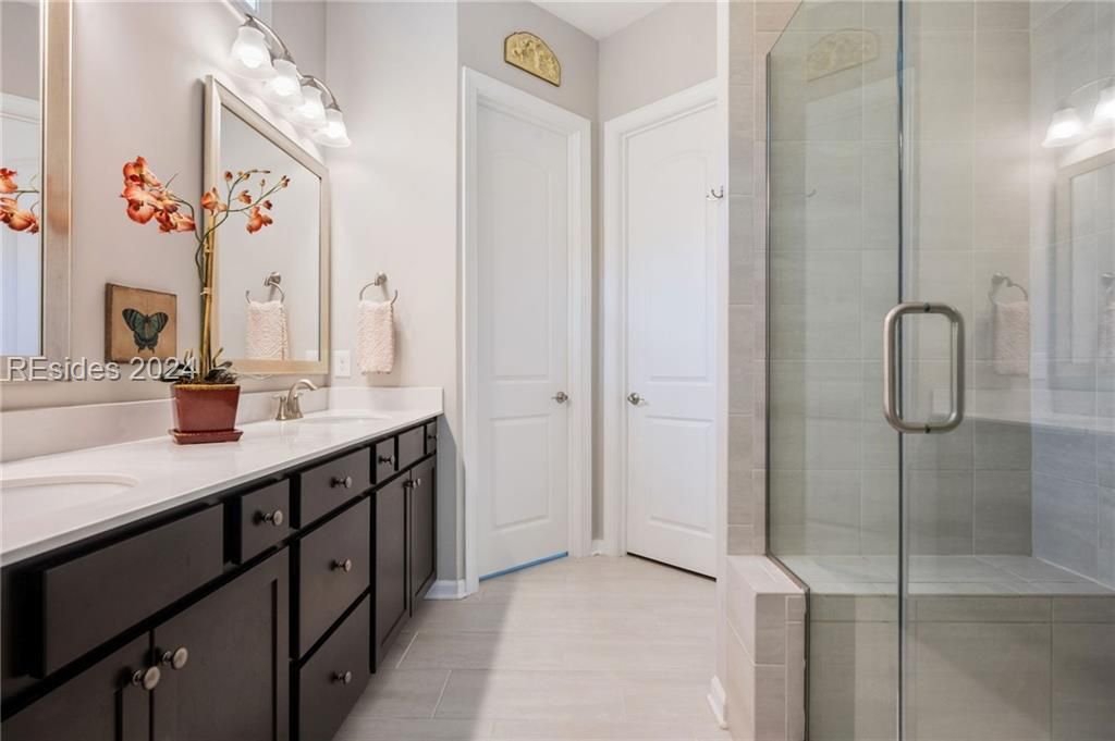 137 Quarter Casting Circle