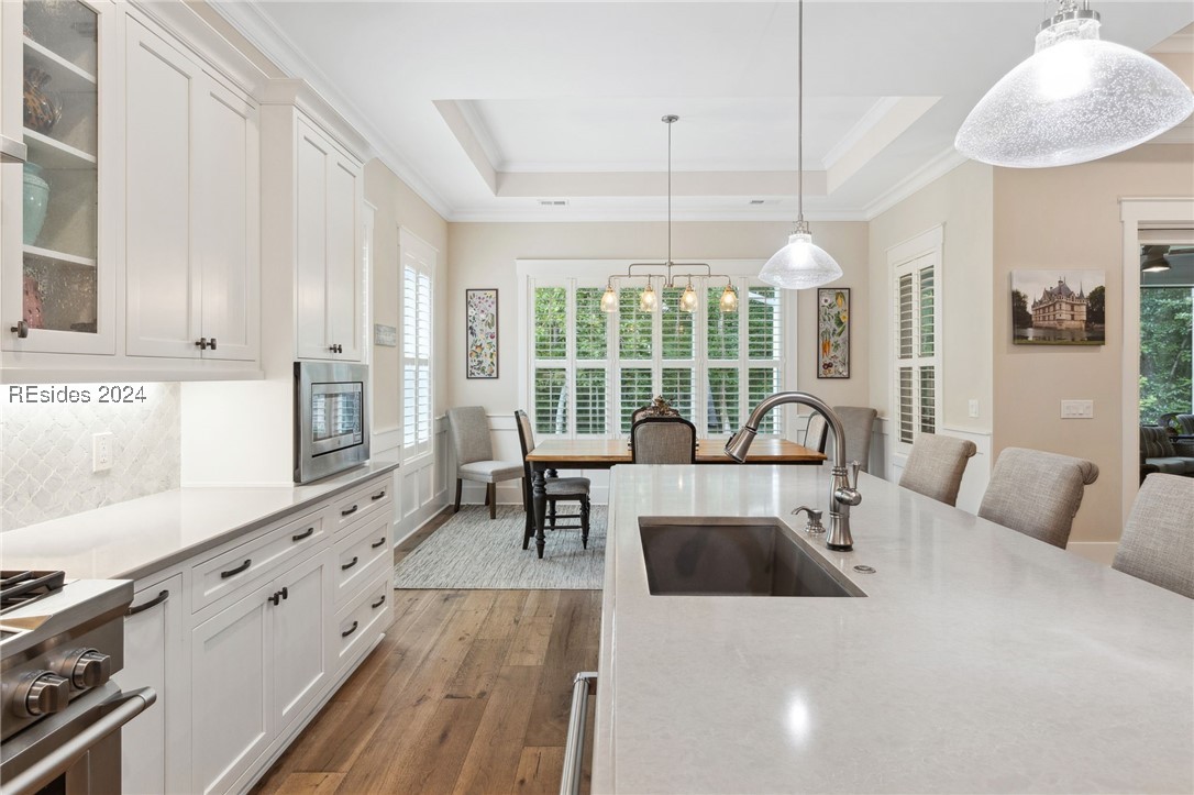 32 Driftwood Court W