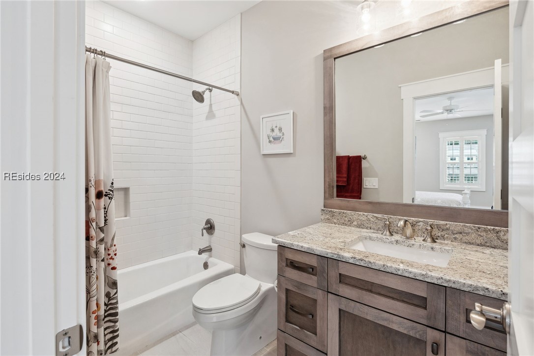 32 Driftwood Court W