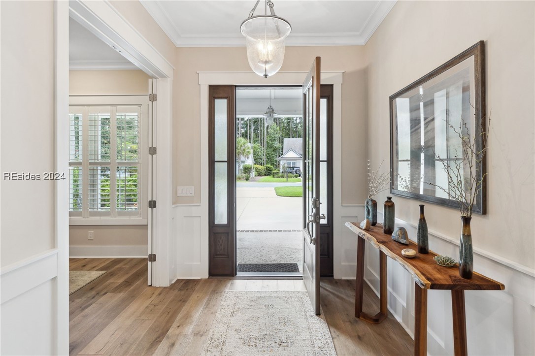 32 Driftwood Court W