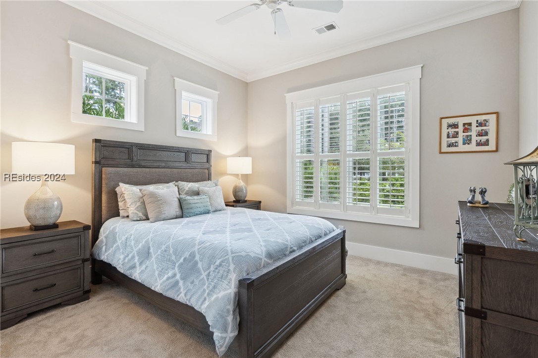 32 Driftwood Court W