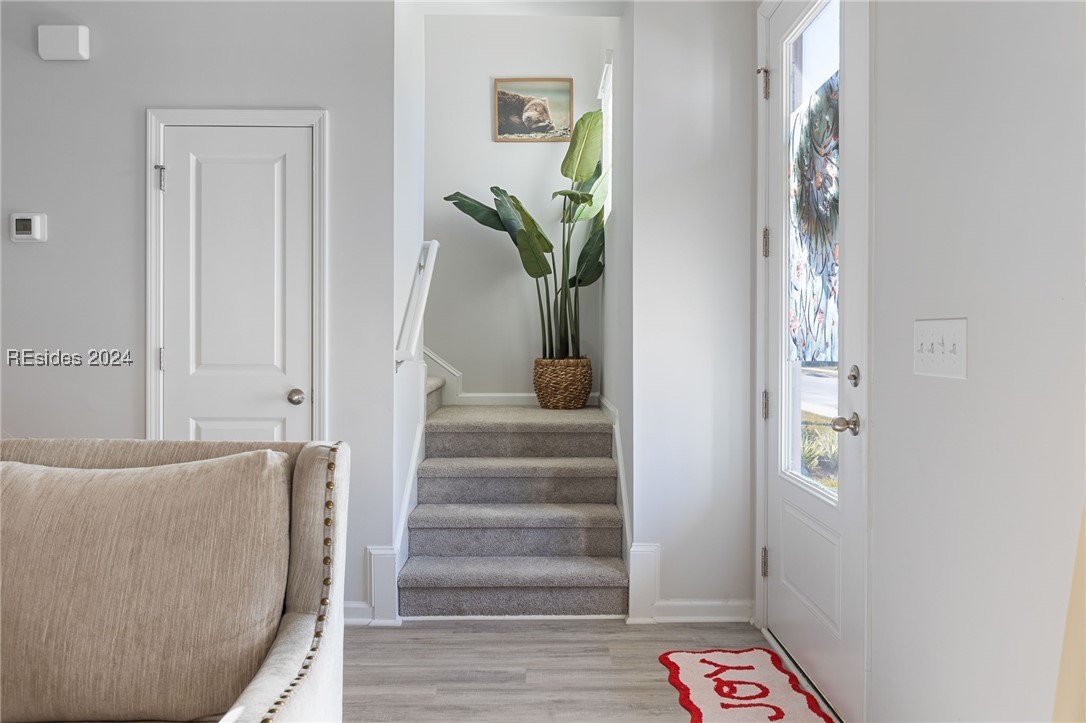 22 Whispering Oaks Circle