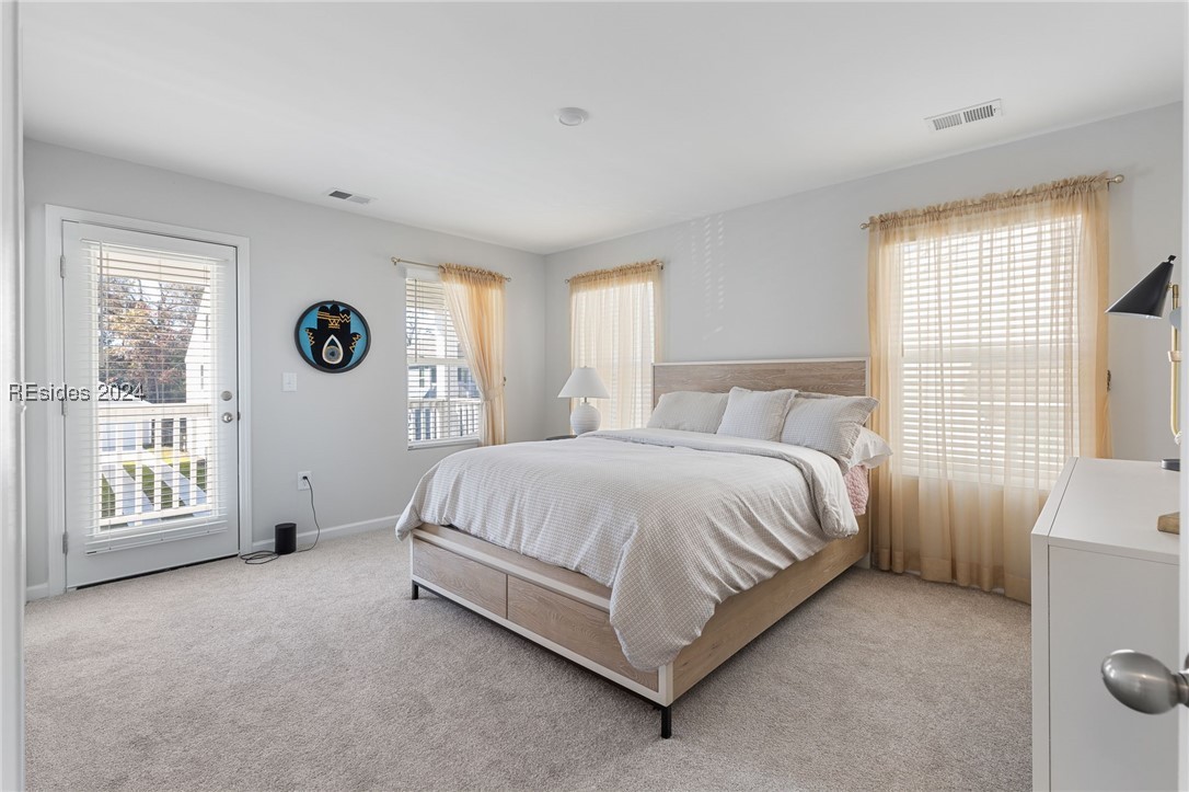 22 Whispering Oaks Circle