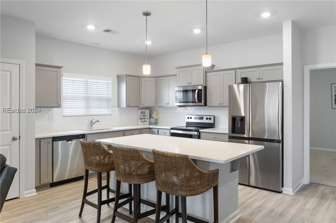 22 Whispering Oaks Circle