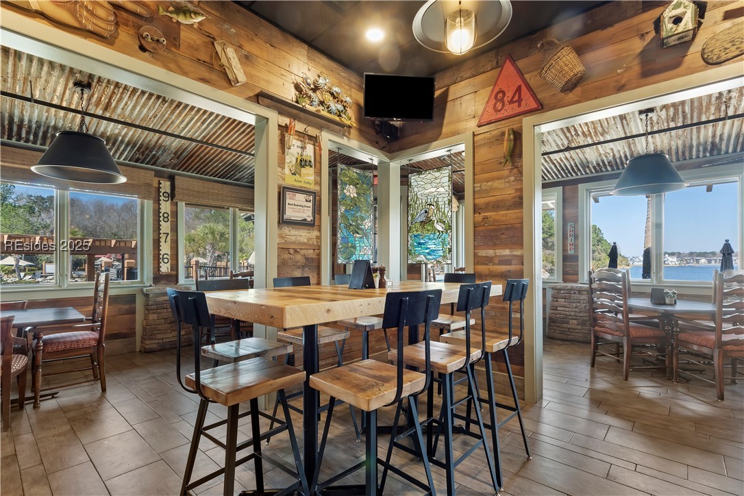 9 Driftwood Court