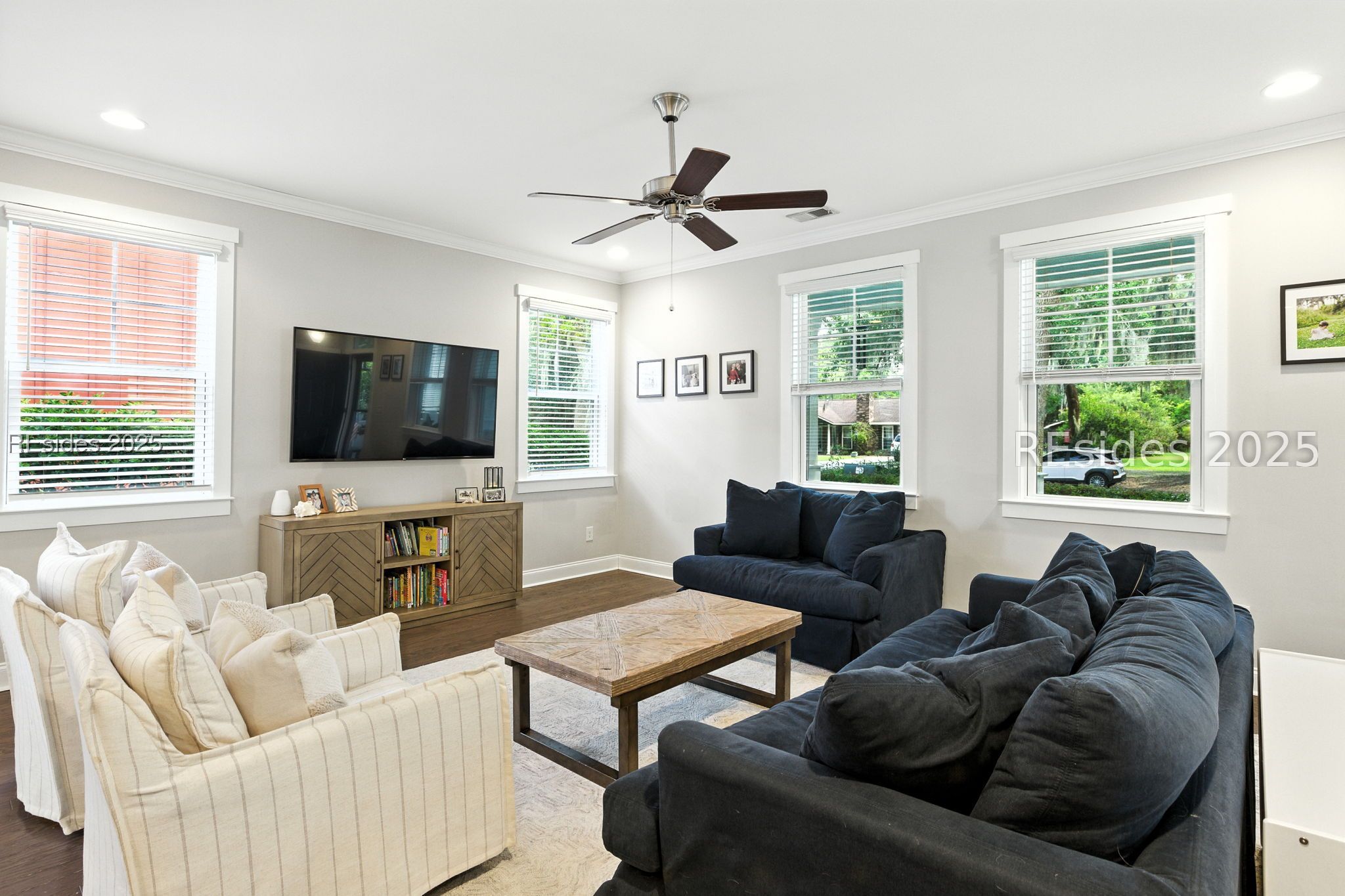 2015 Ashwood Circle
