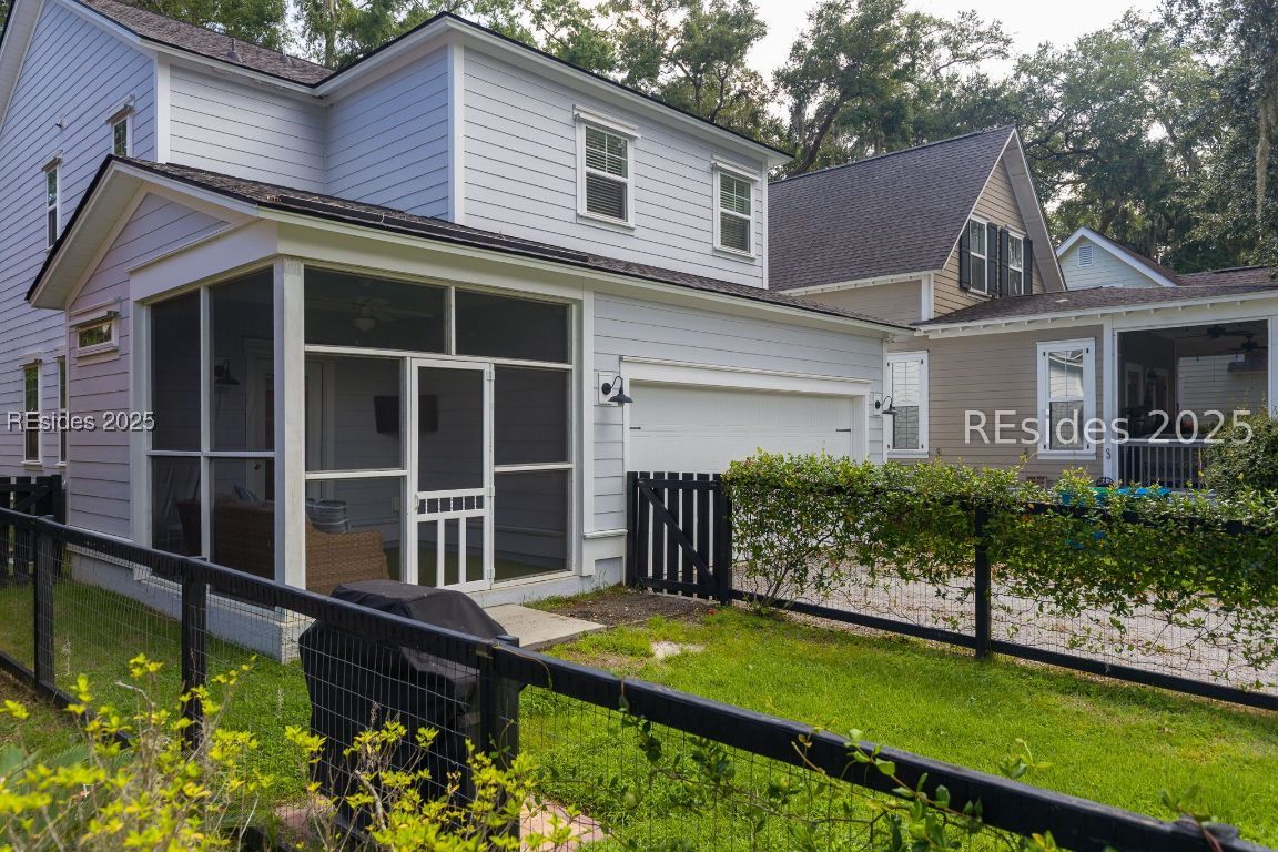2015 Ashwood Circle