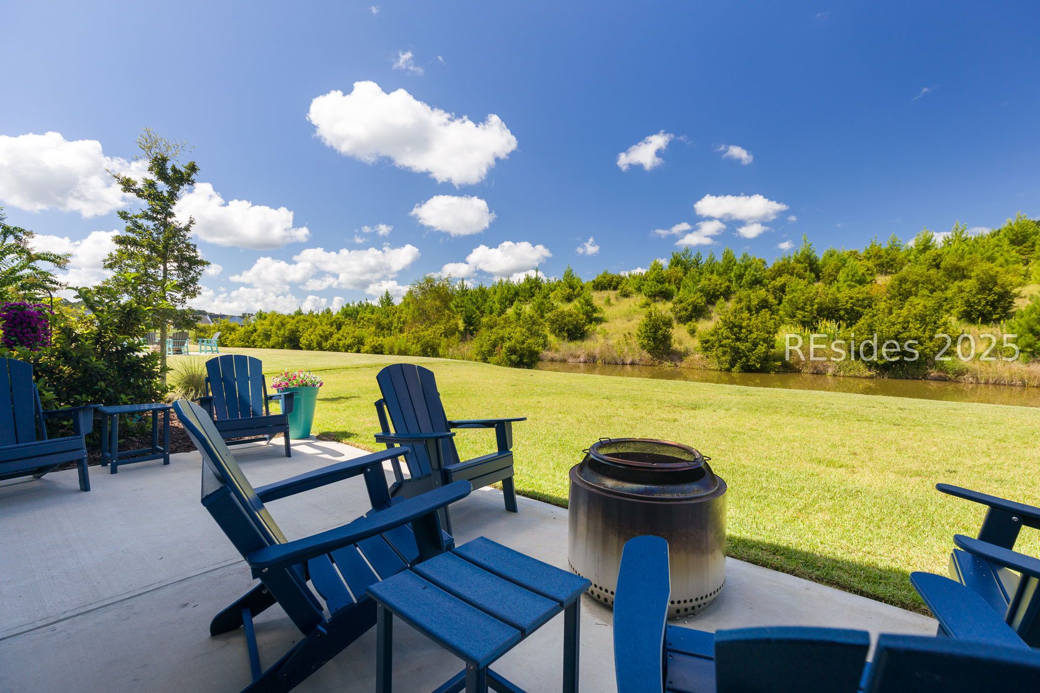 333 Flatwater Drive