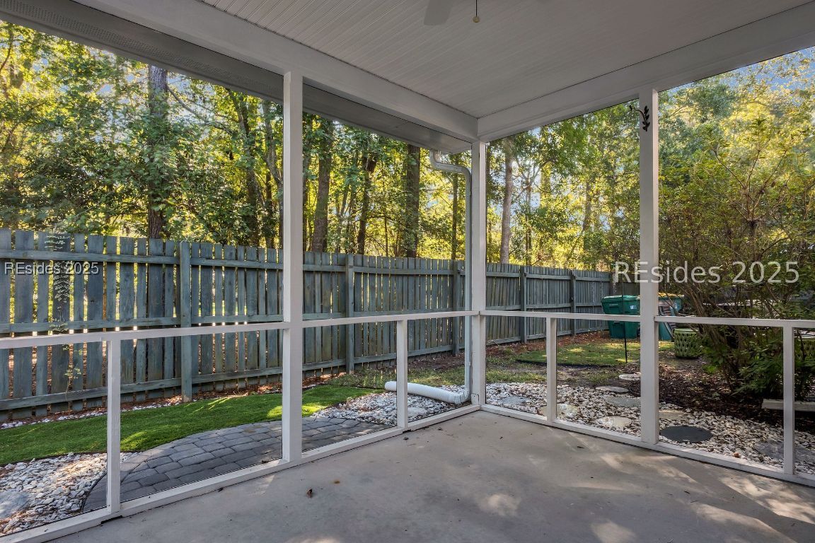 3 Plumgrass Street