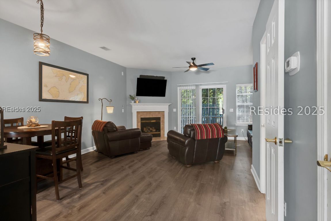 3 Plumgrass Street