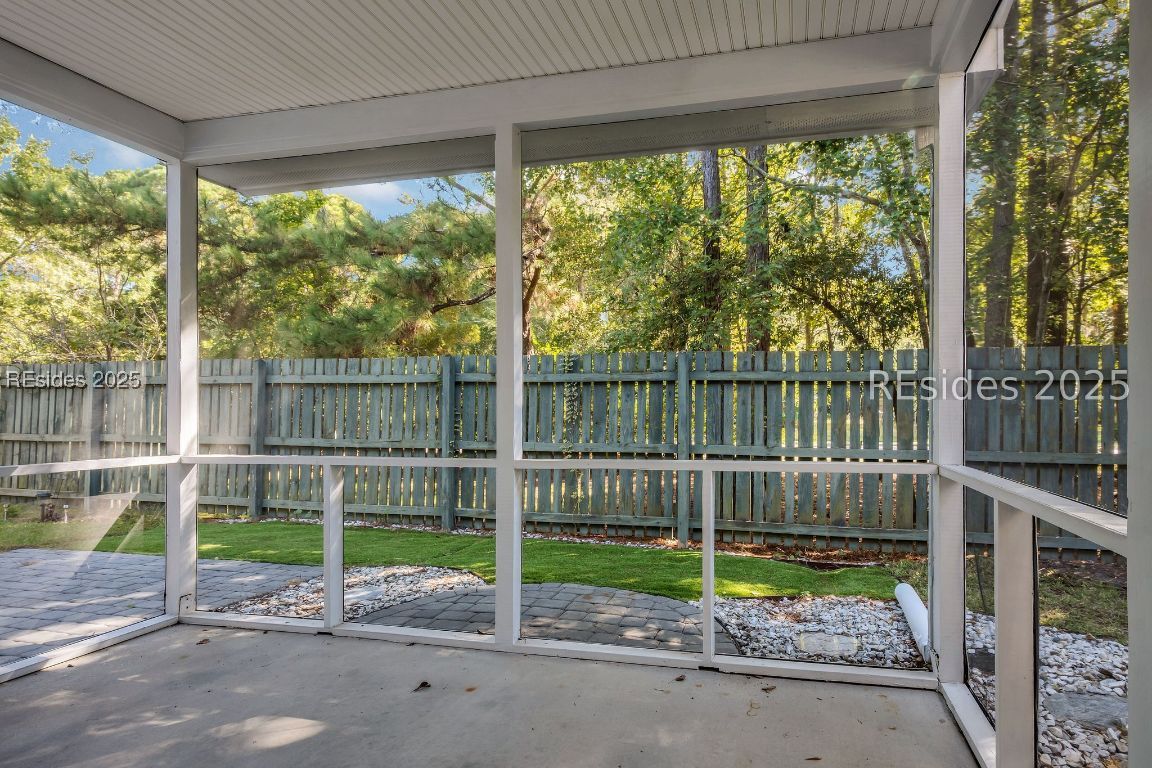 3 Plumgrass Street