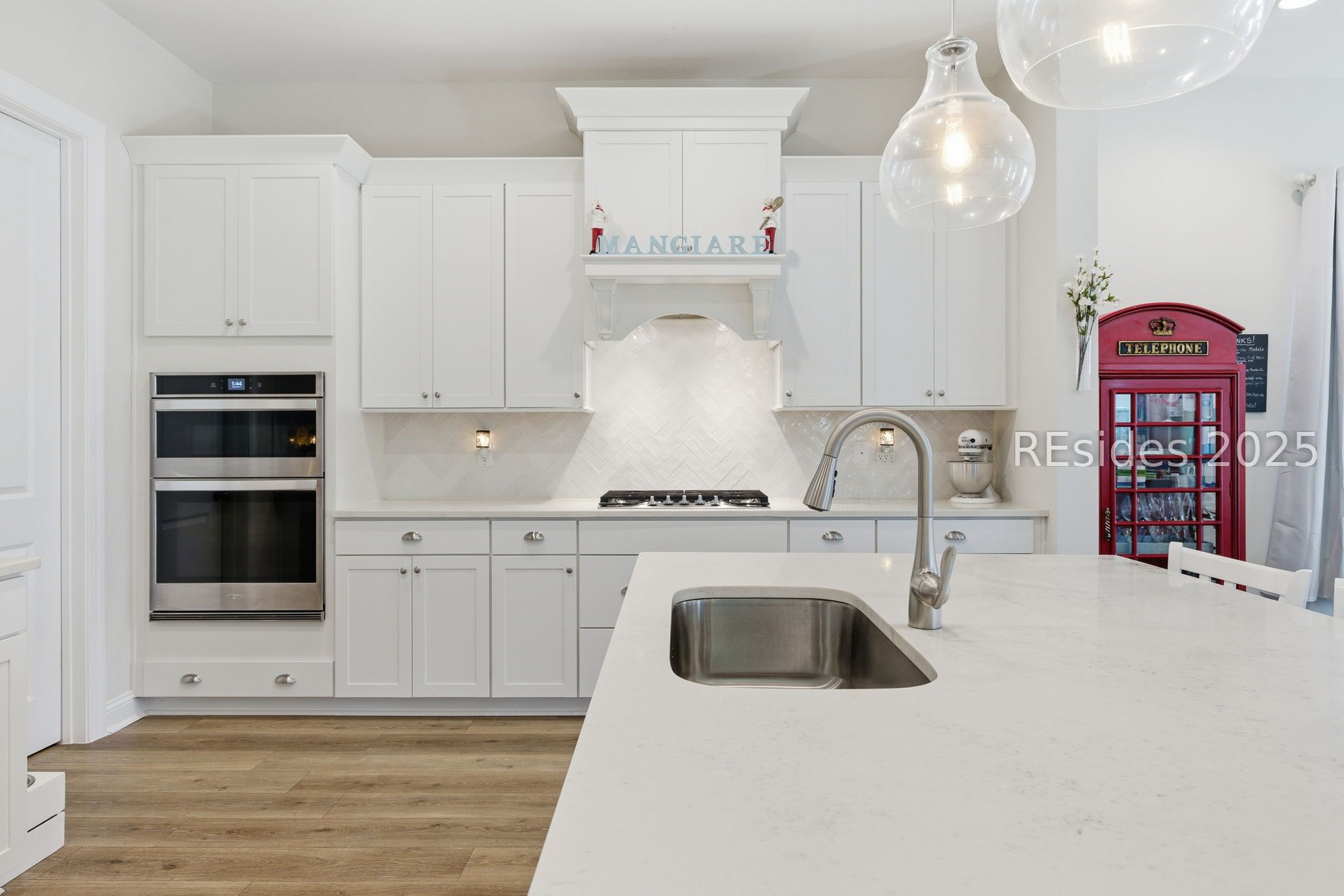19 Anchor Bend