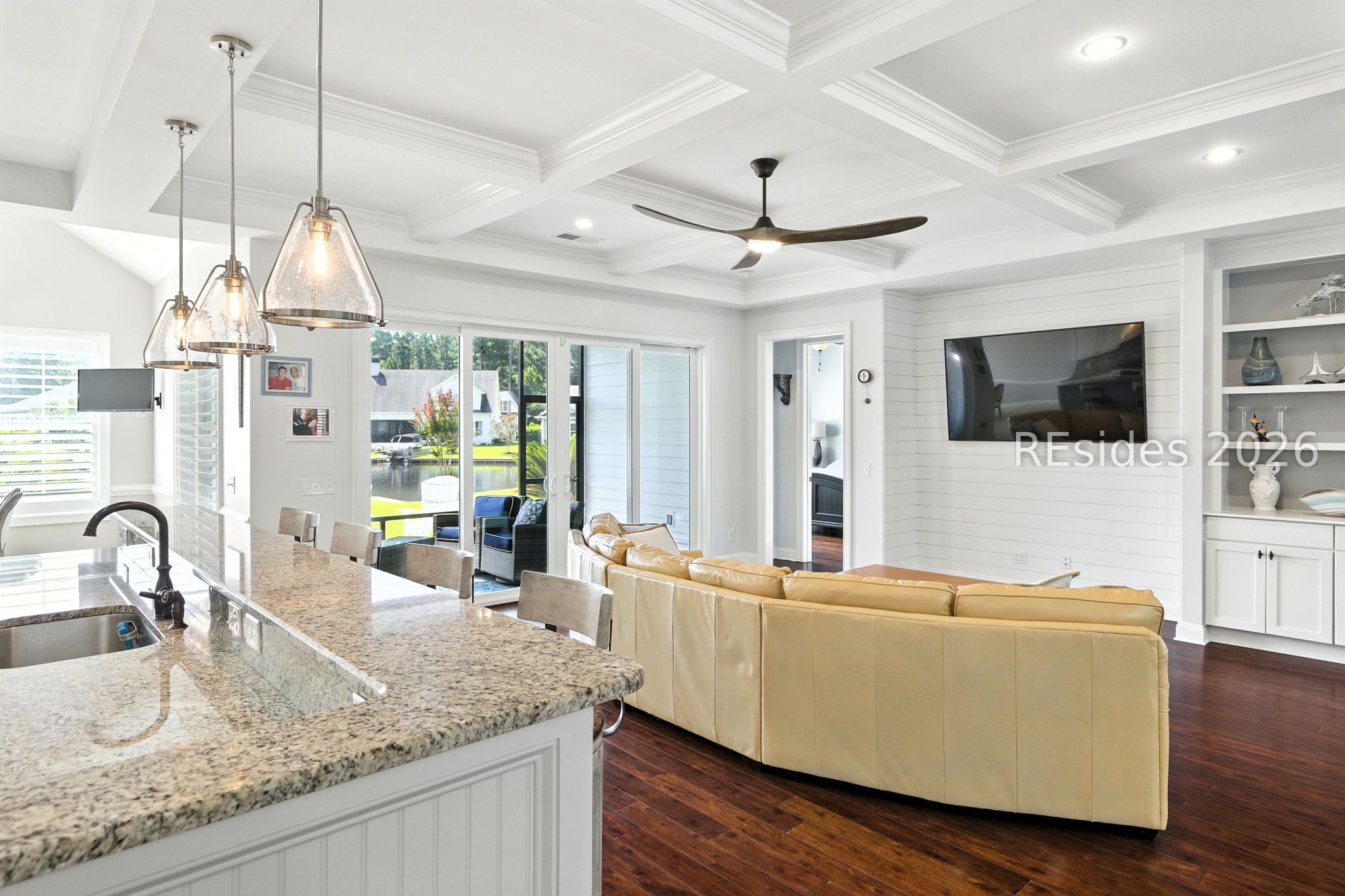 10 Lakewood Court