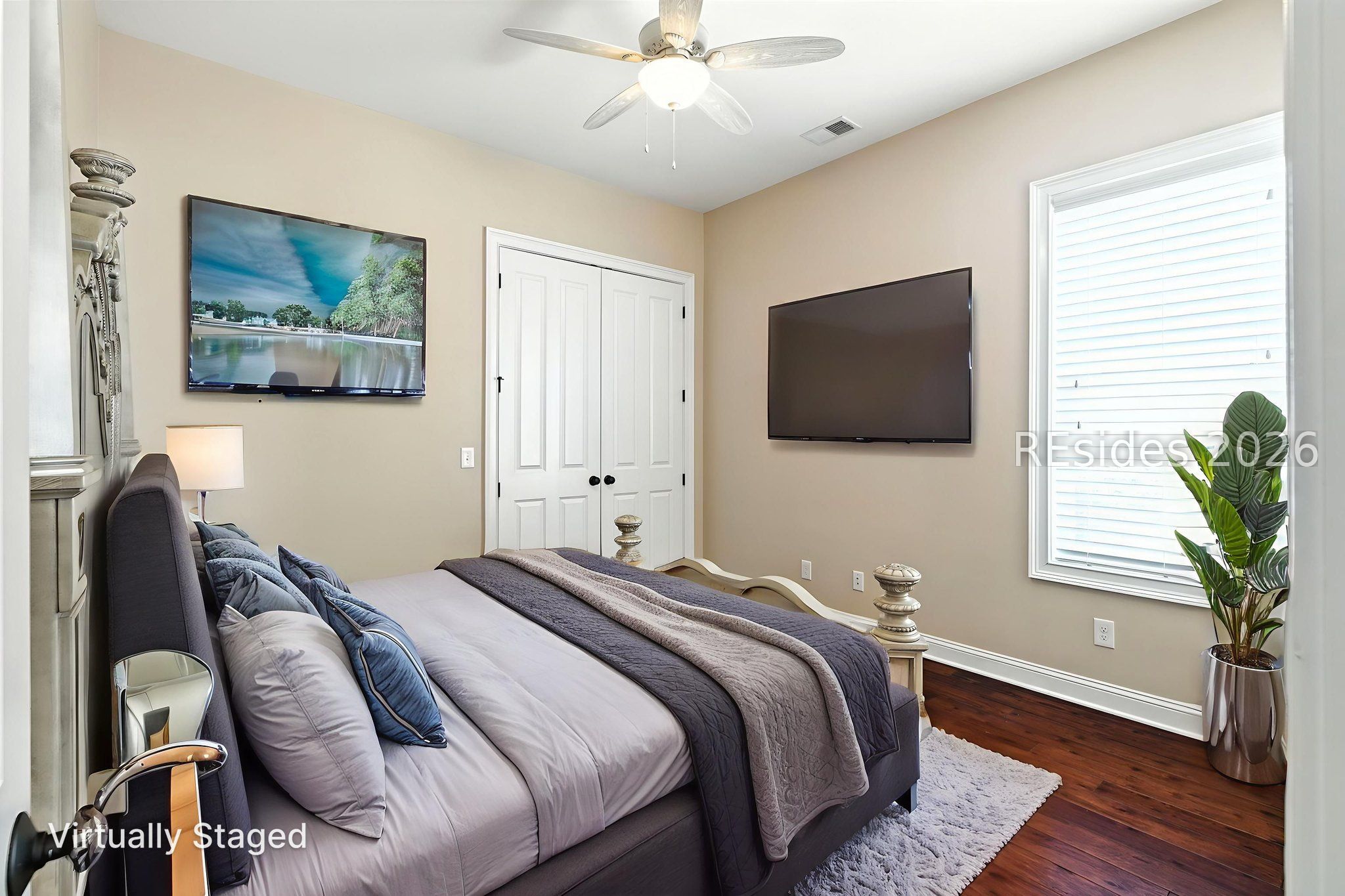 10 Lakewood Court