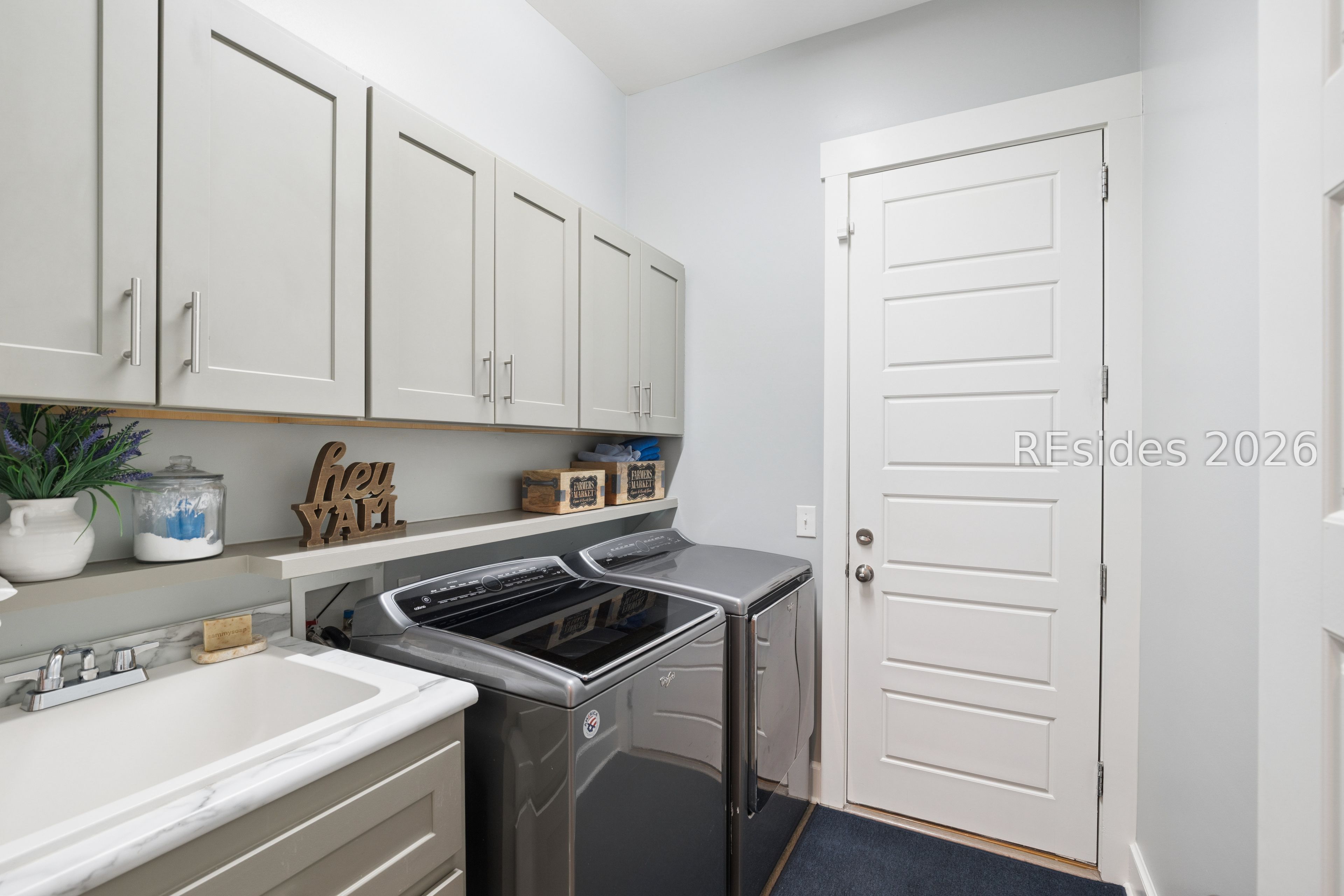 33 Driftwood Court W