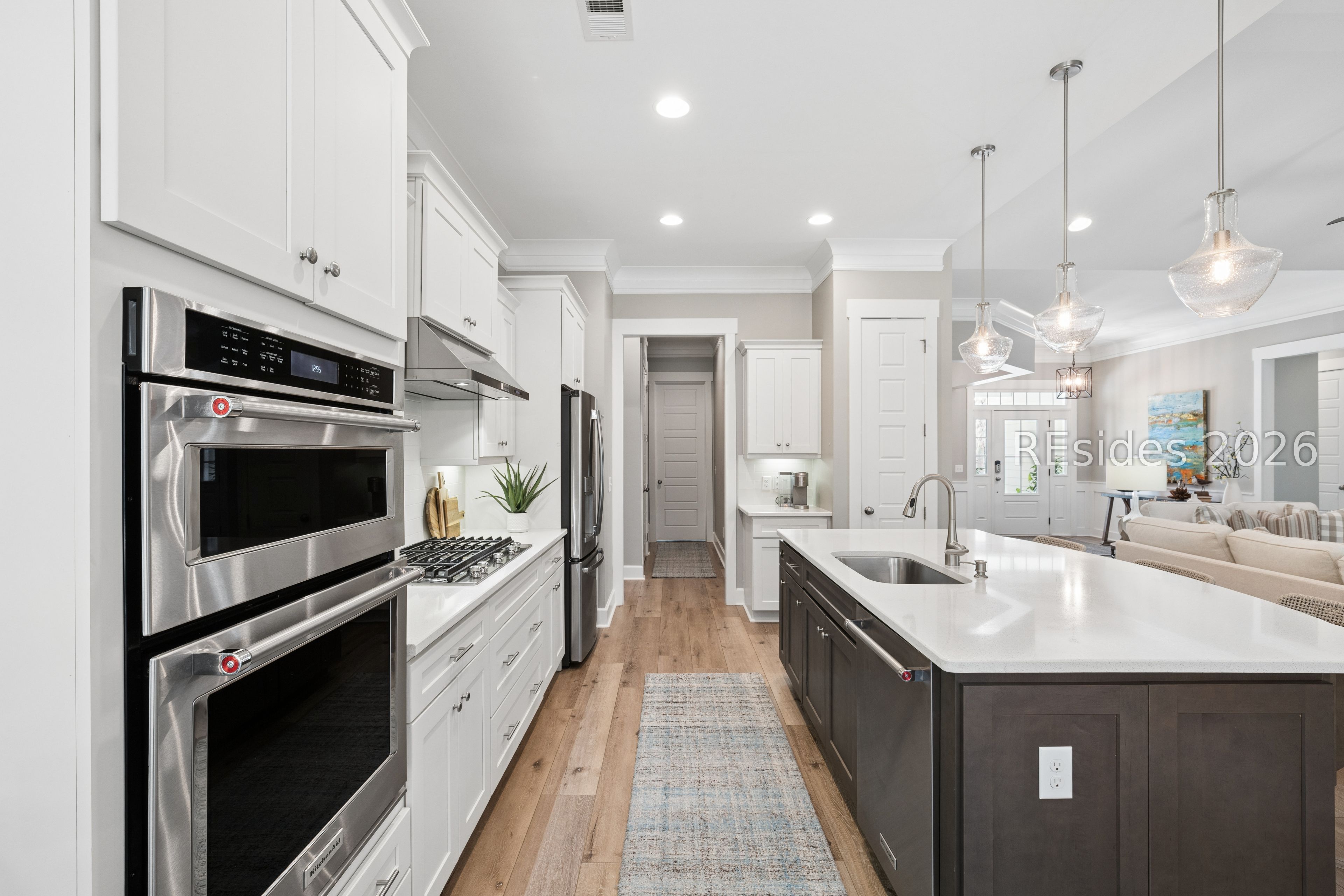 33 Driftwood Court W
