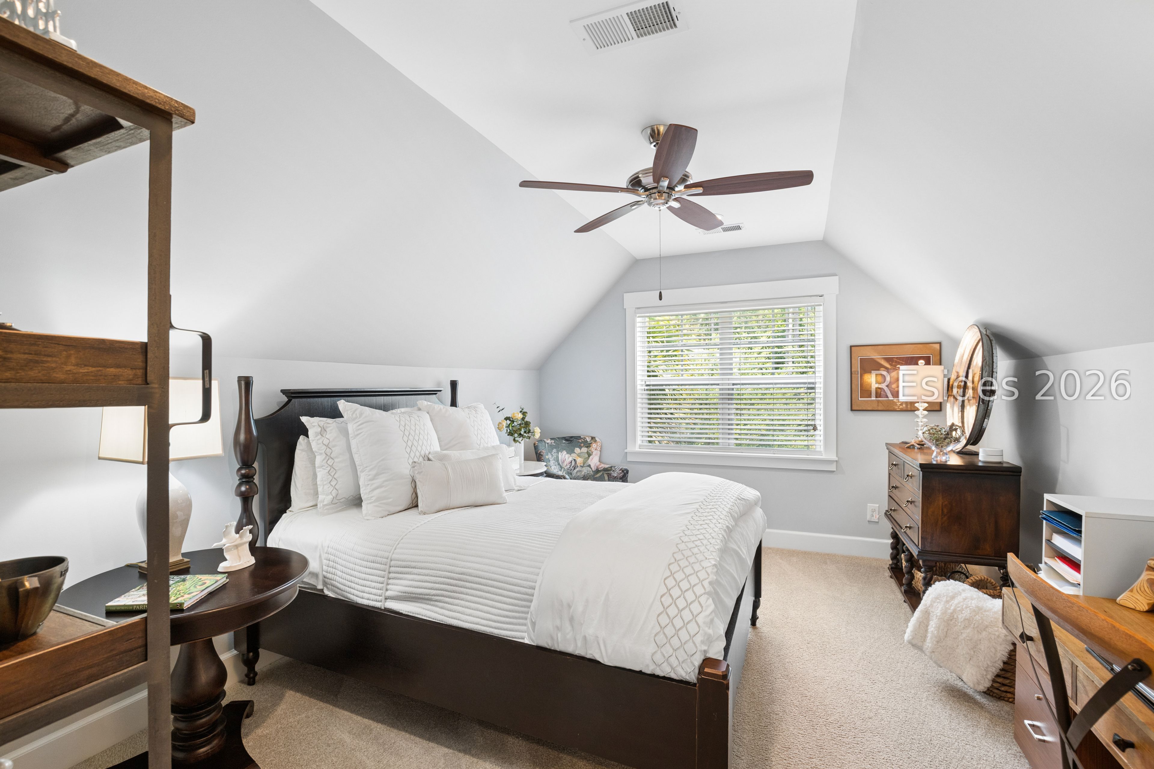 33 Driftwood Court W