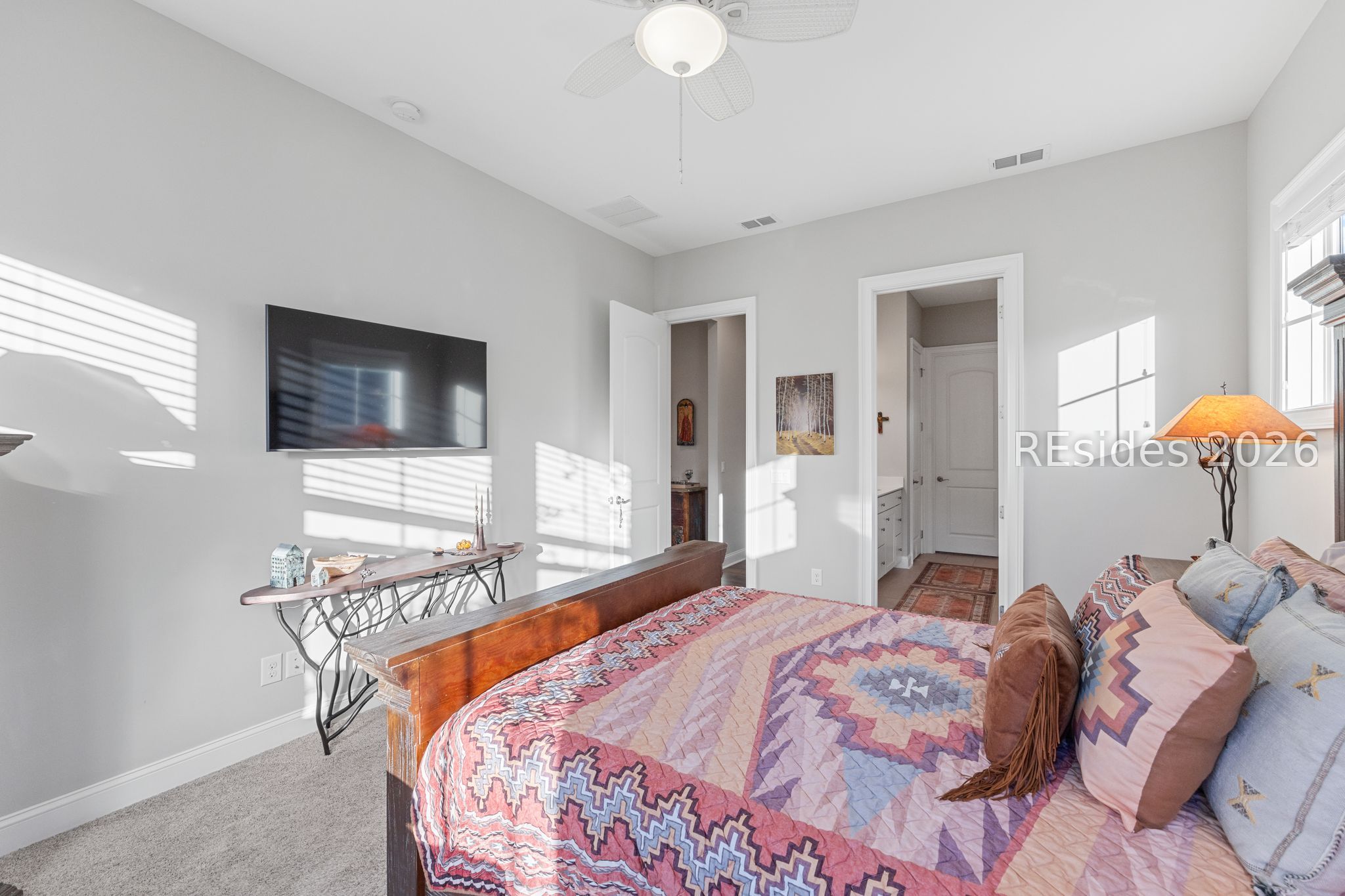 375 Castaway Drive