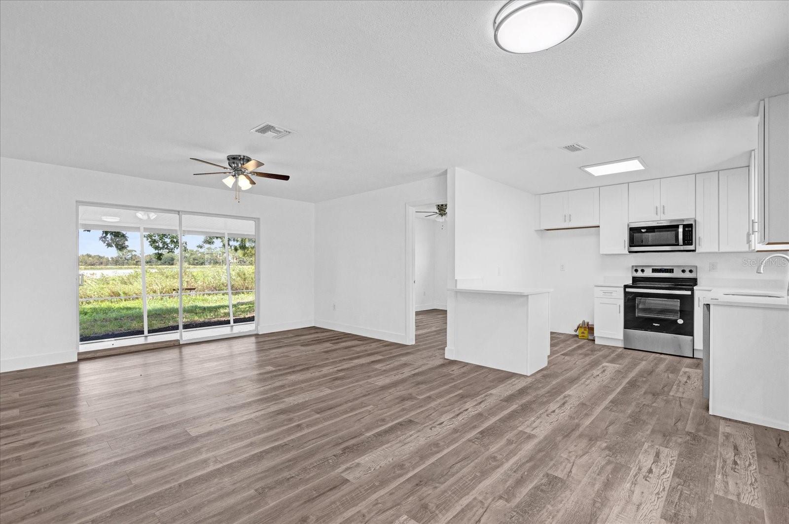 4515 DUTTON DR