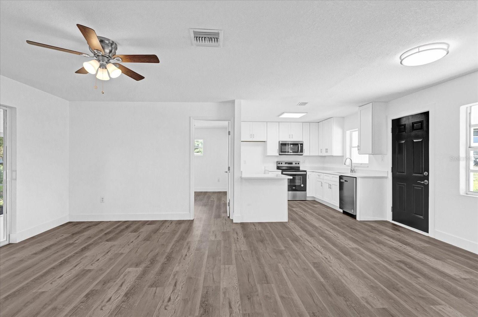 4515 DUTTON DR