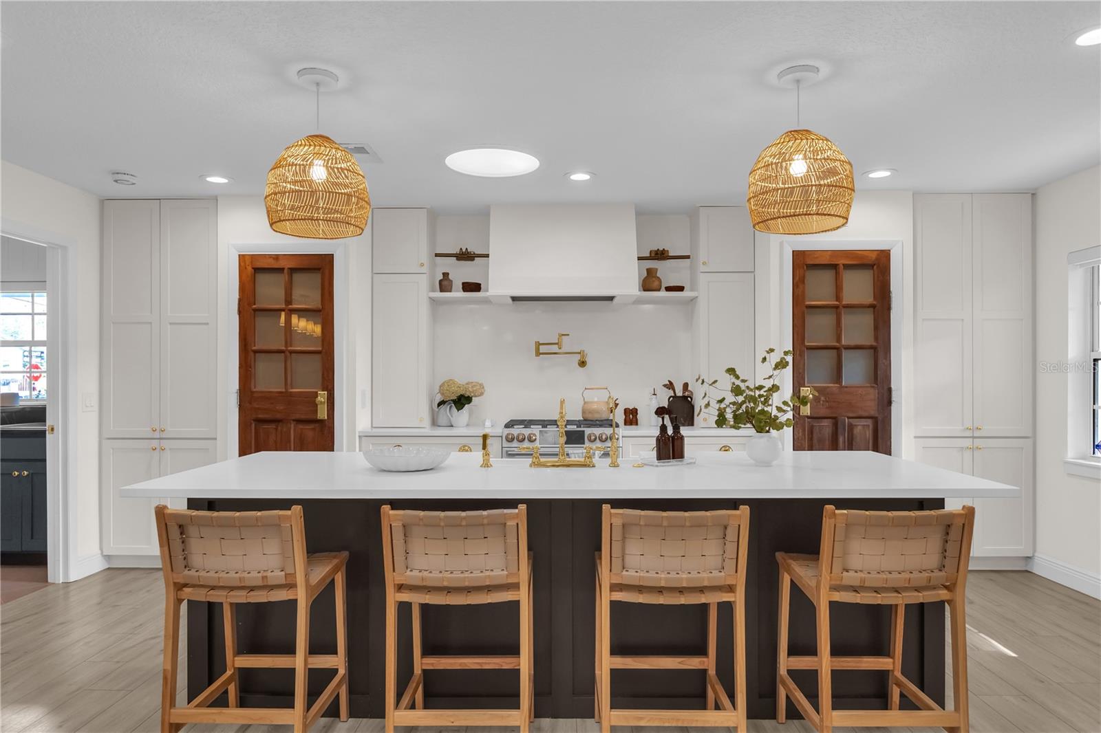 2270 DELORAINE TRL