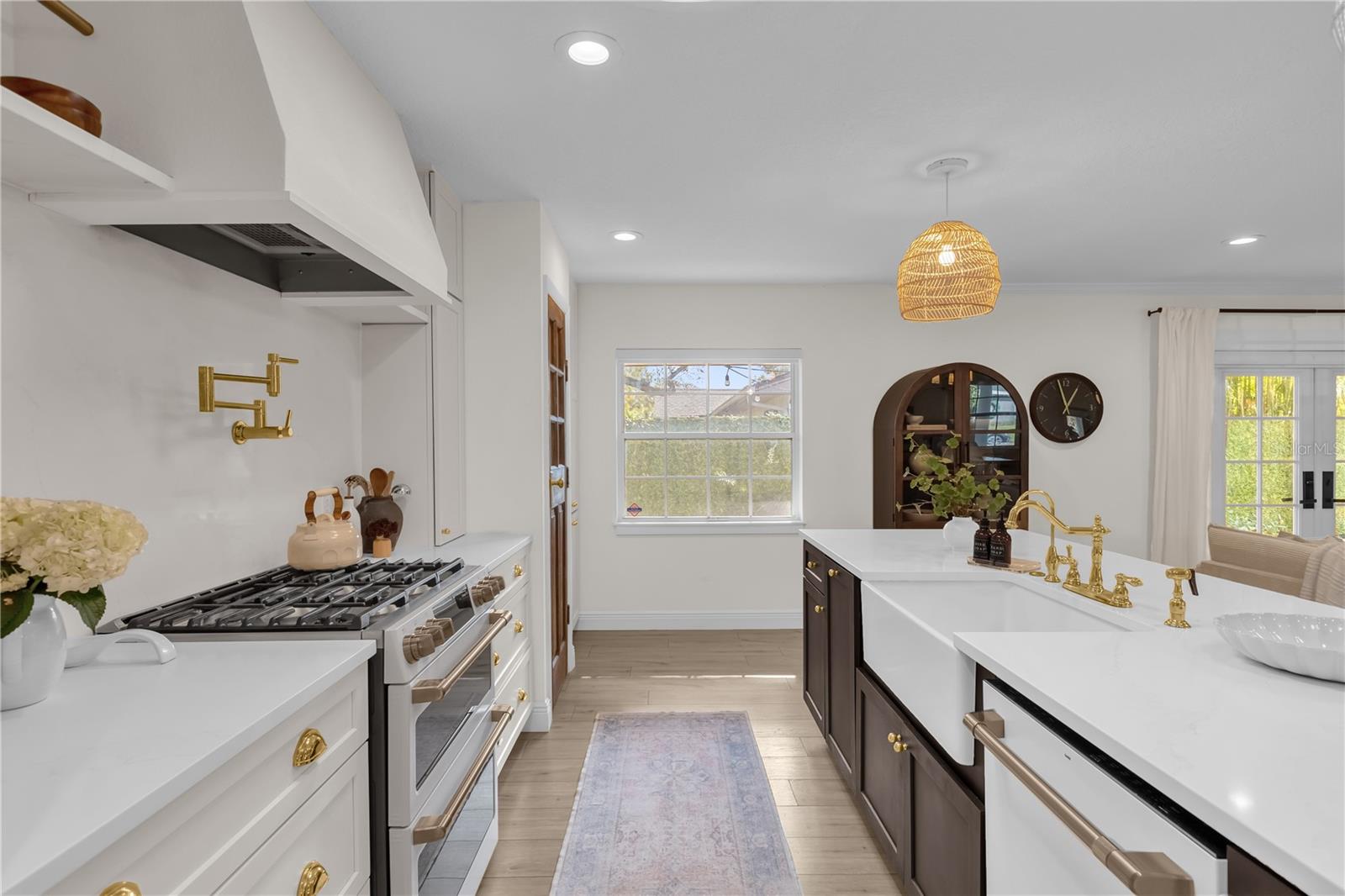 2270 DELORAINE TRL