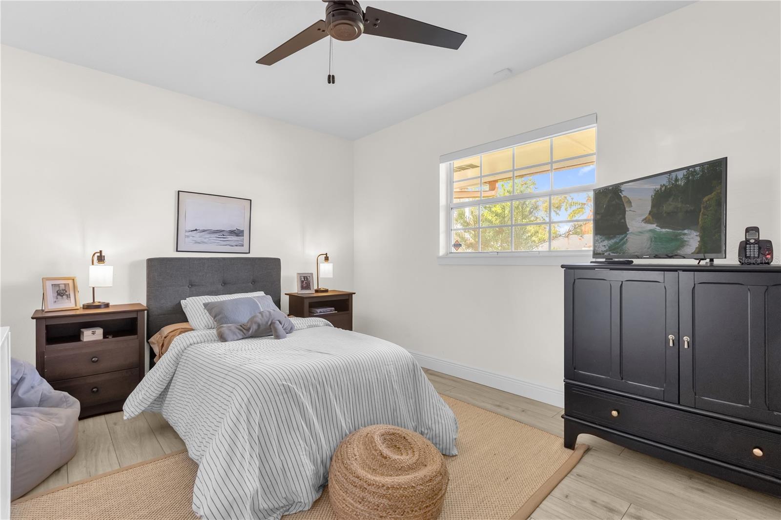 2270 DELORAINE TRL