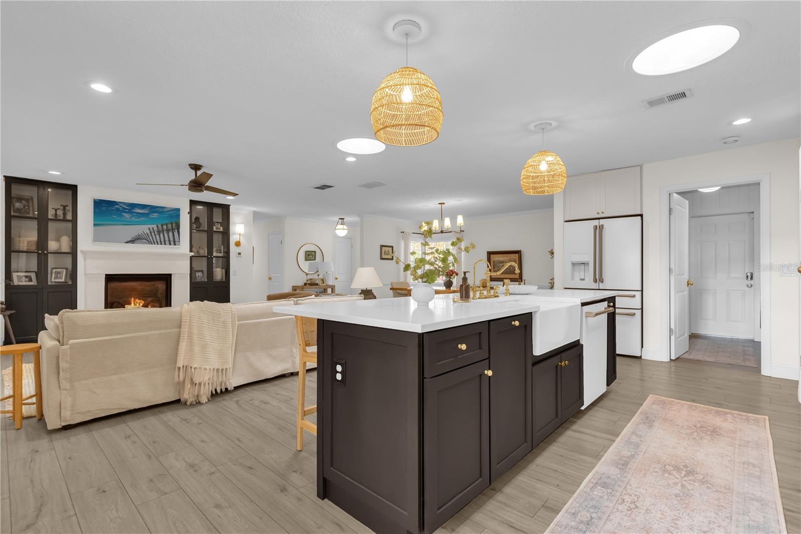 2270 DELORAINE TRL
