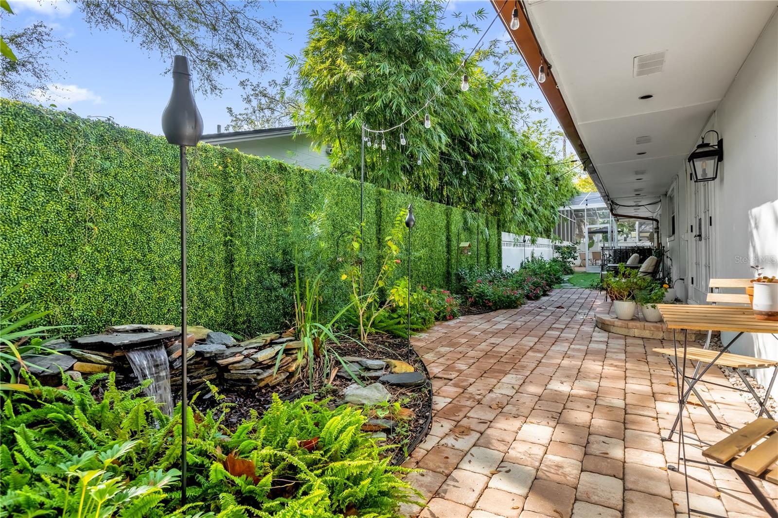 2270 DELORAINE TRL