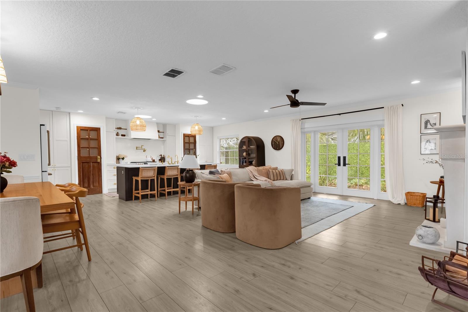 2270 DELORAINE TRL