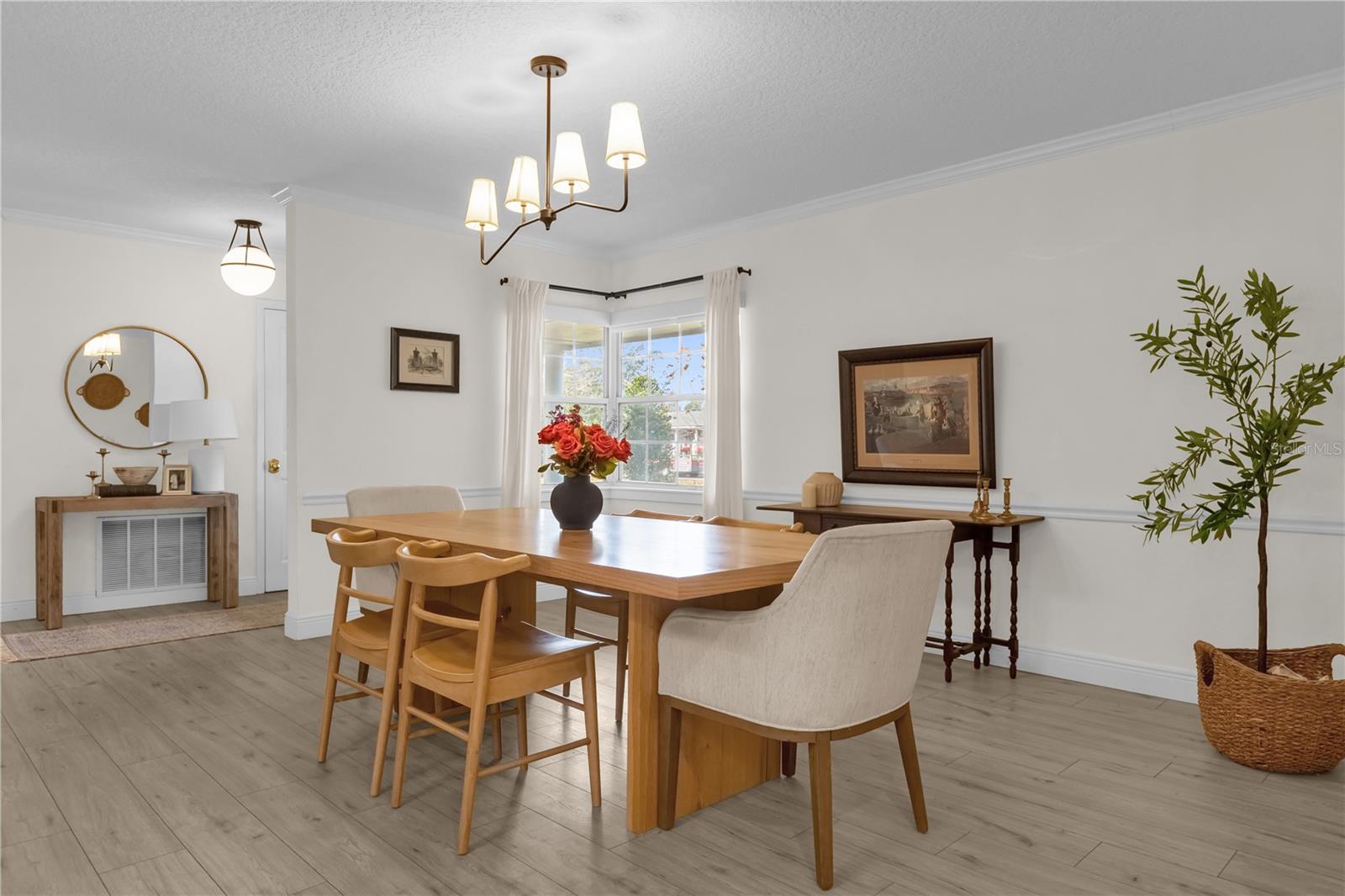 2270 DELORAINE TRL