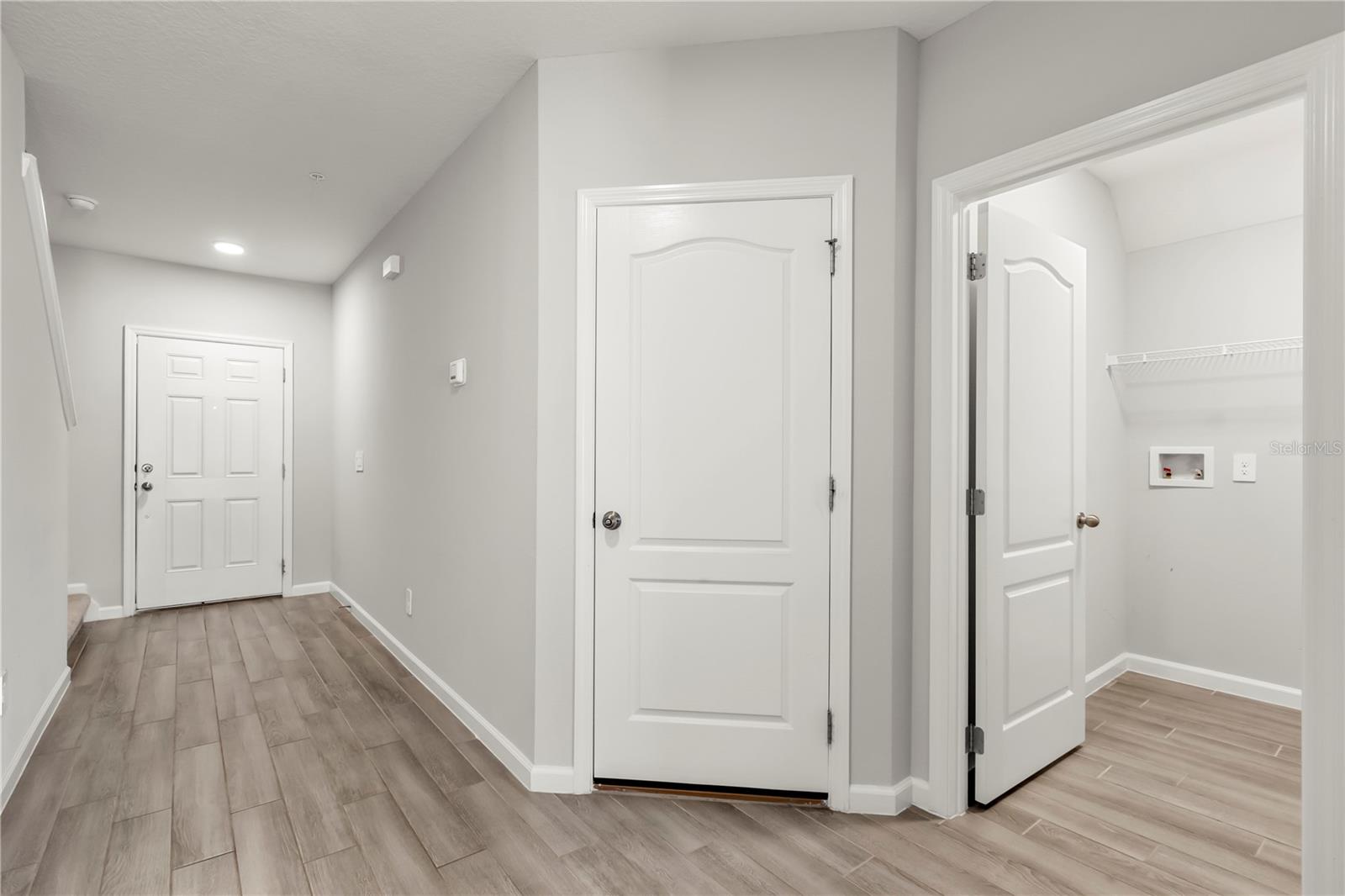 411 CAPE HONEYSUCKLE PL