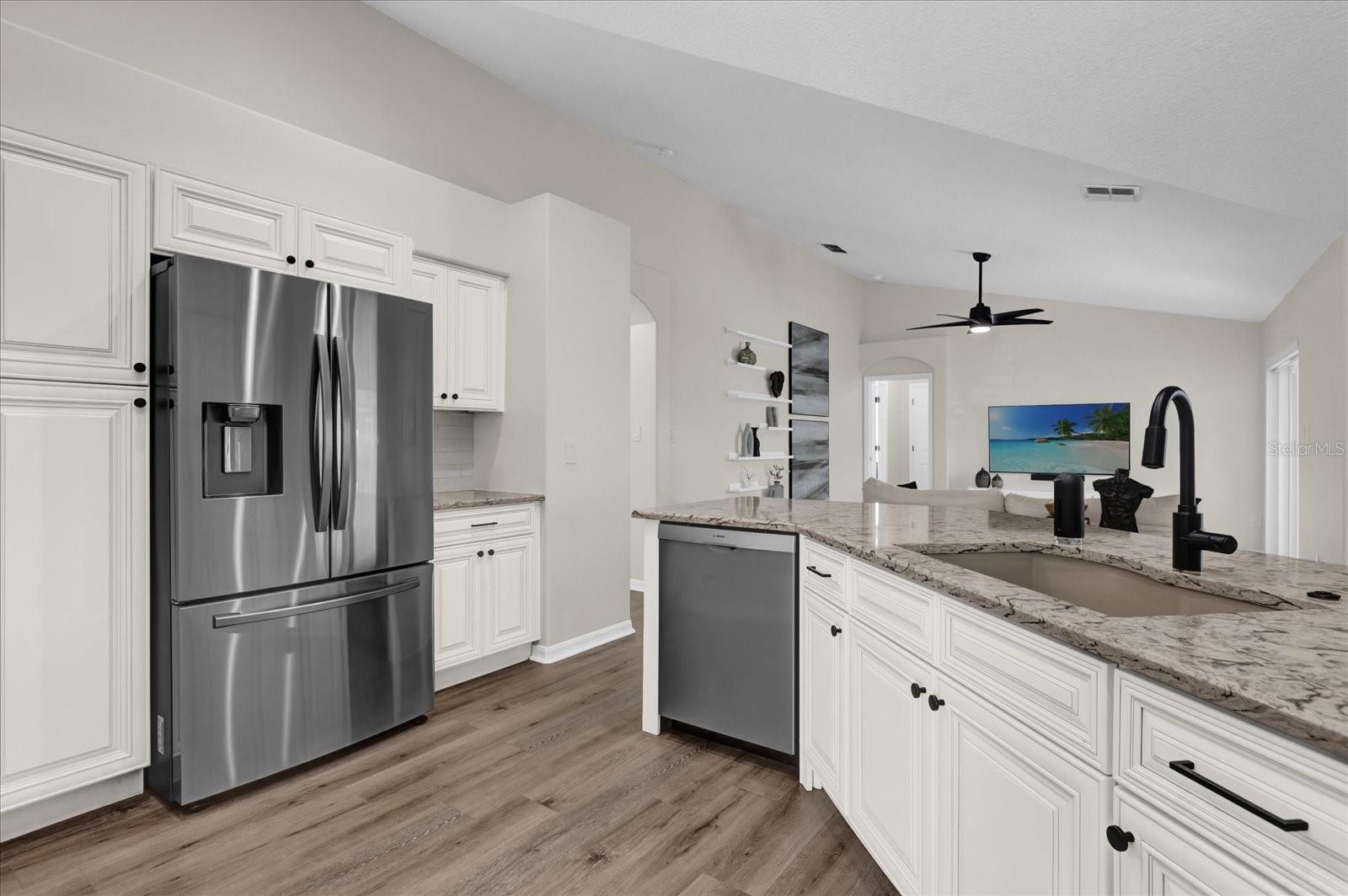 3012 SAMOSA HILL CIR