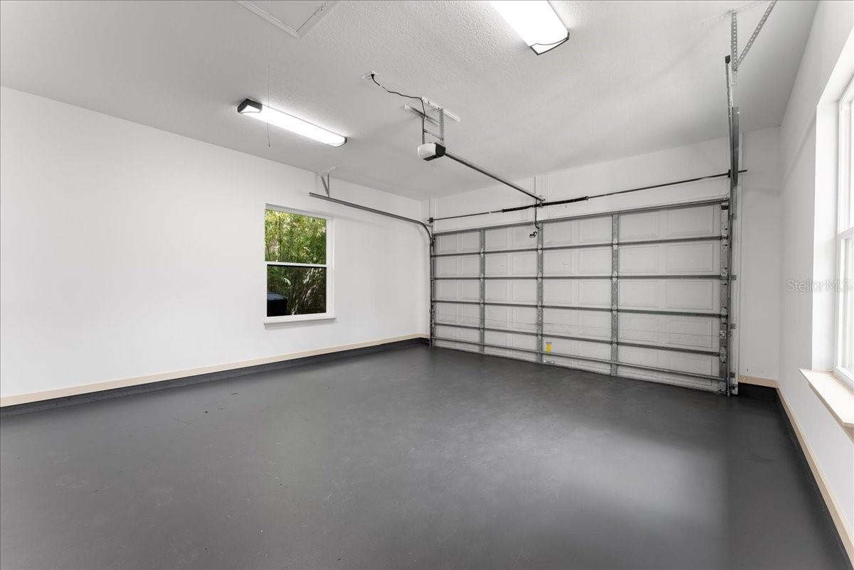 13562 S LAKE MARY JANE RD