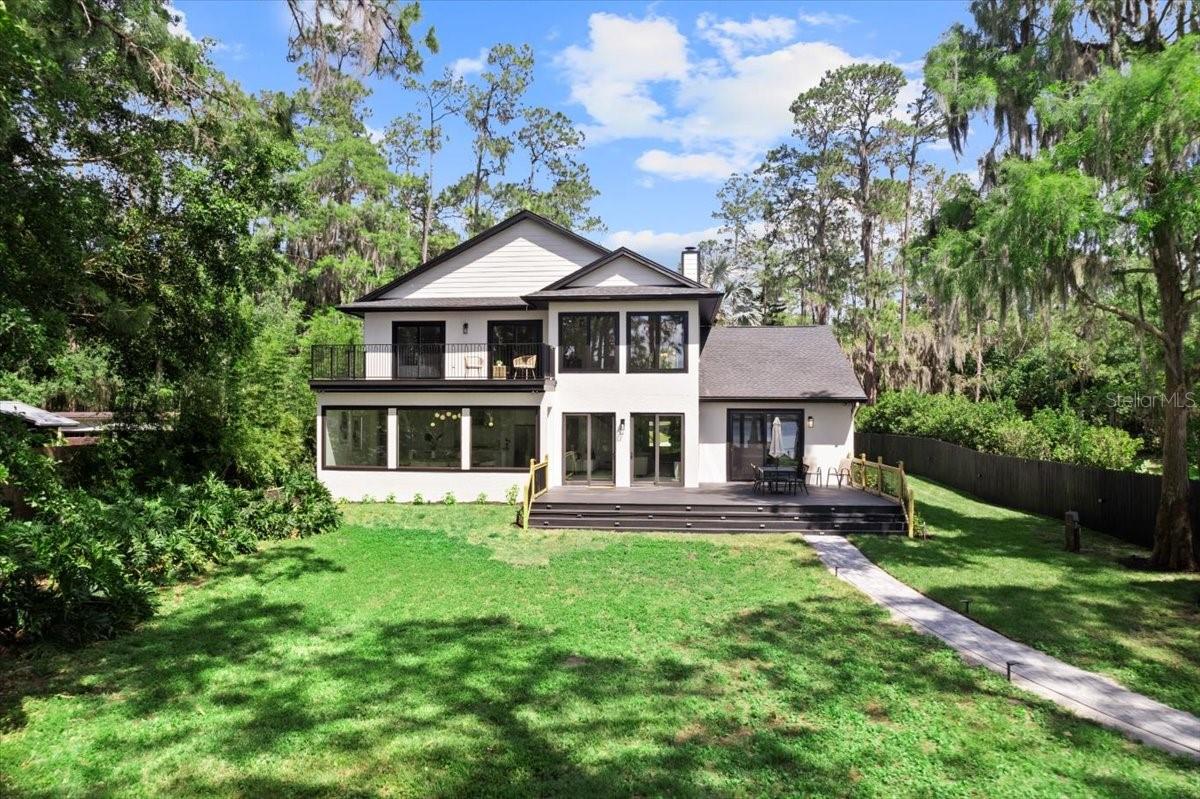 13562 S LAKE MARY JANE RD