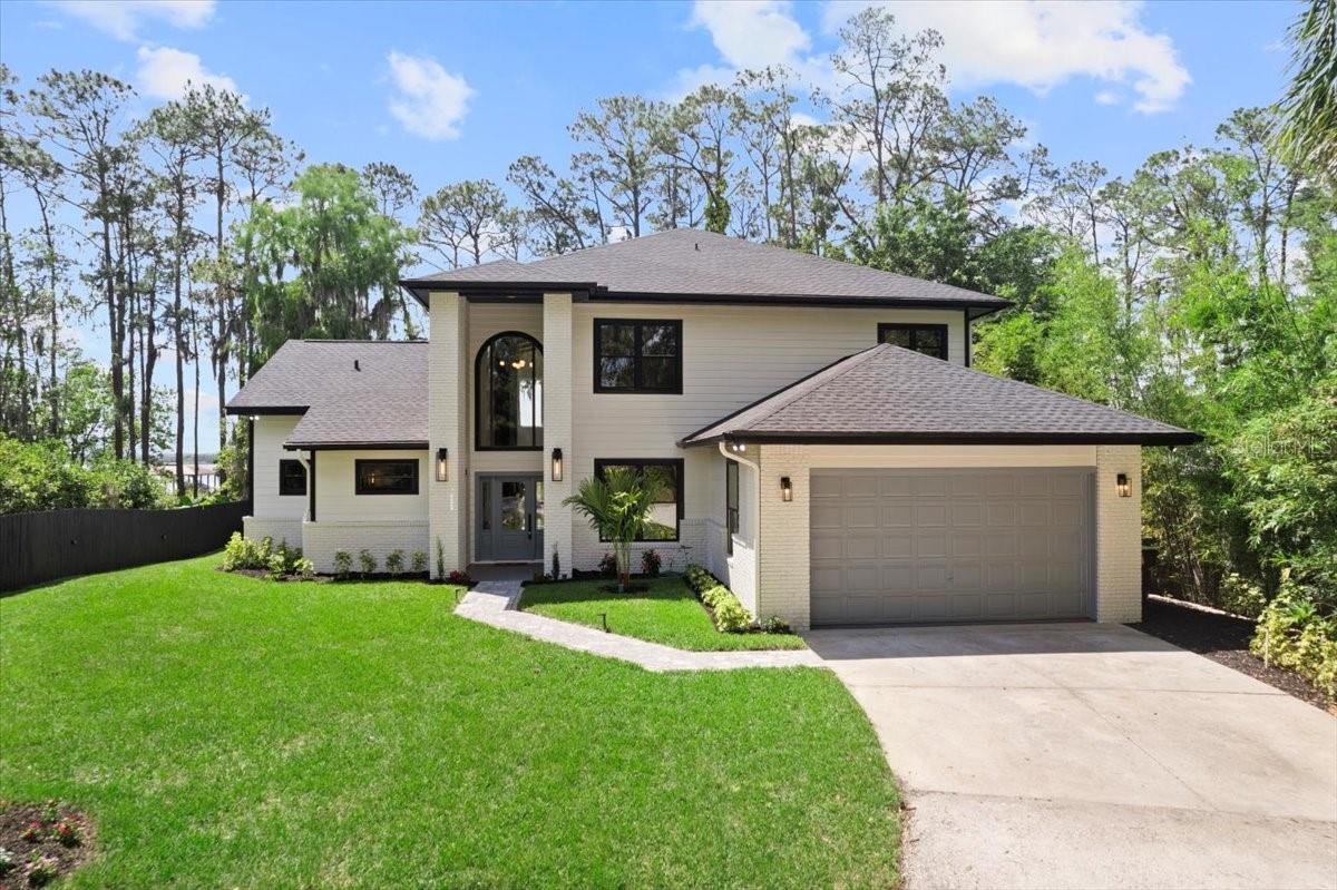 13562 S LAKE MARY JANE RD