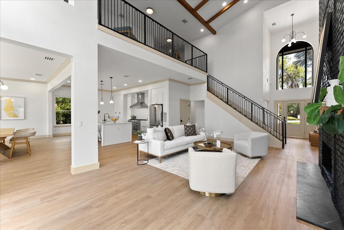 13562 S LAKE MARY JANE RD