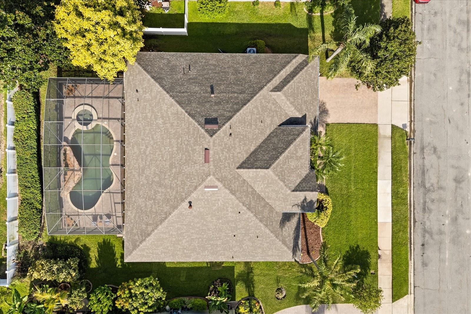 657 DUFF DR