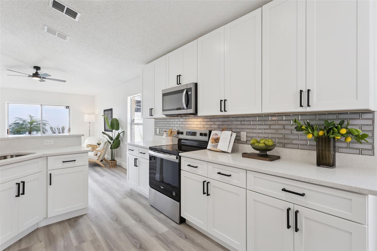 453 DOMINISH ESTATES DR