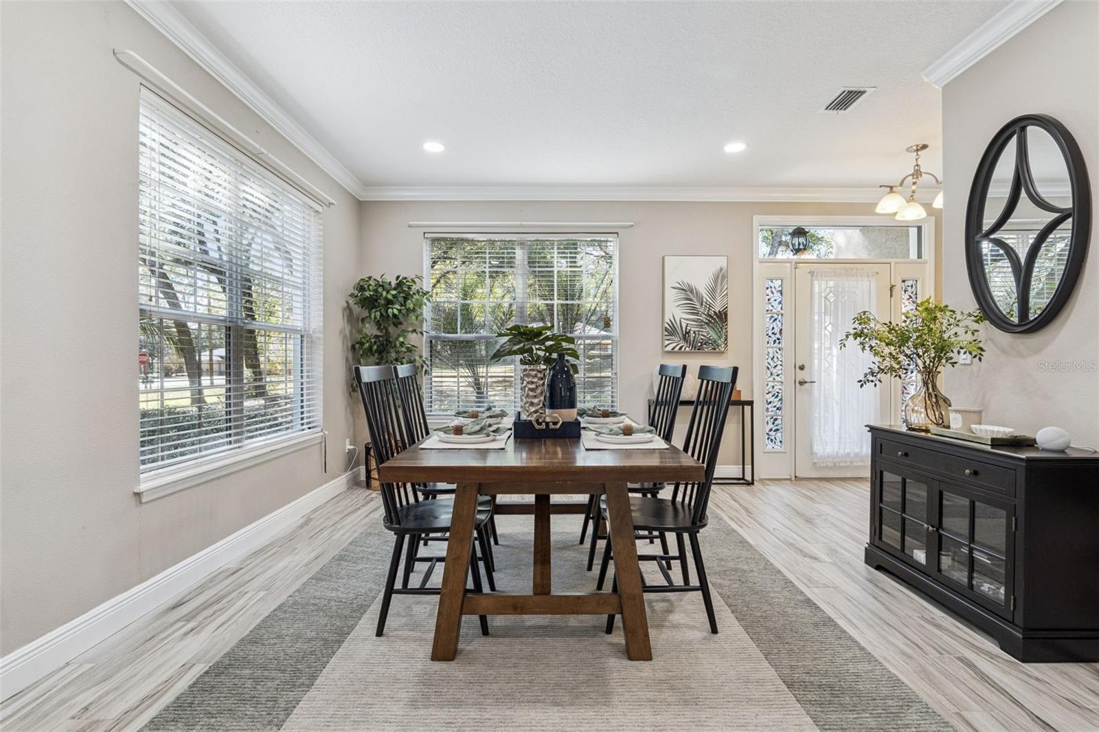 1545 COVERED BRIDGE DR